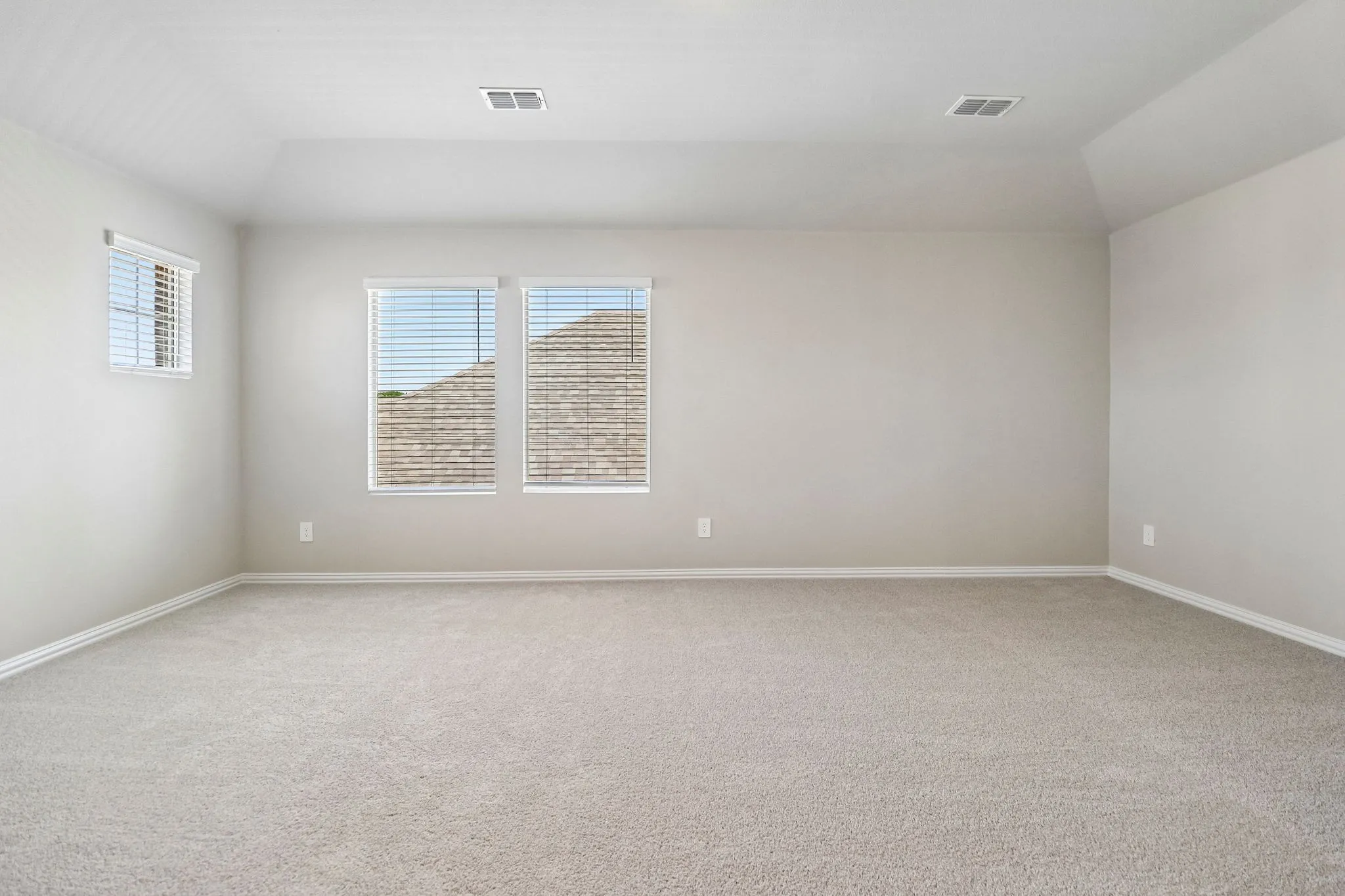 Photo is not of the actual home, but is an inspirational photo of builder’s model home and may depict options, furnishings, and/or decorator features that are not included.