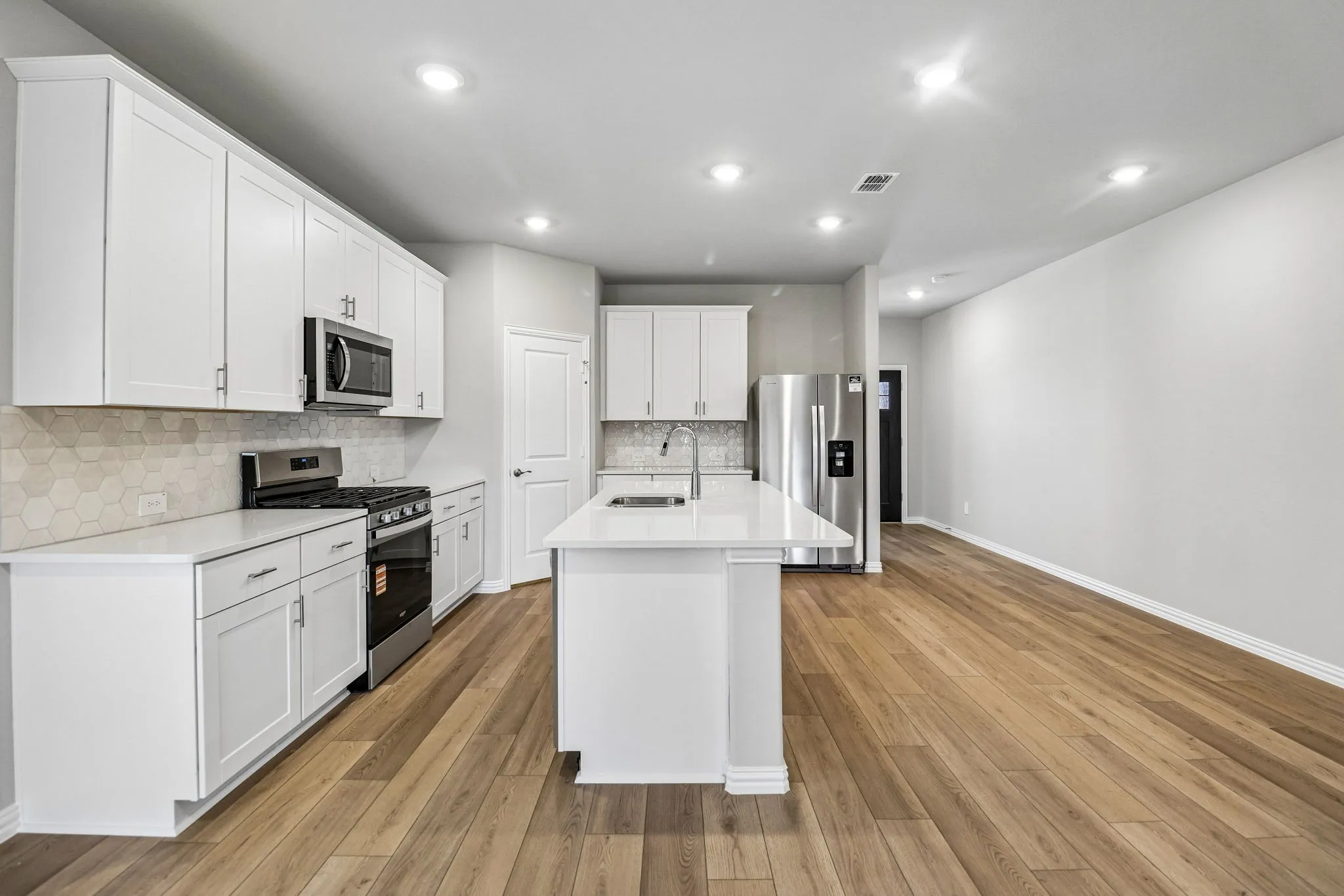 Photo is not of the actual home, but is an inspirational photo of builder’s model home and may depict options, furnishings, and/or decorator features that are not included.