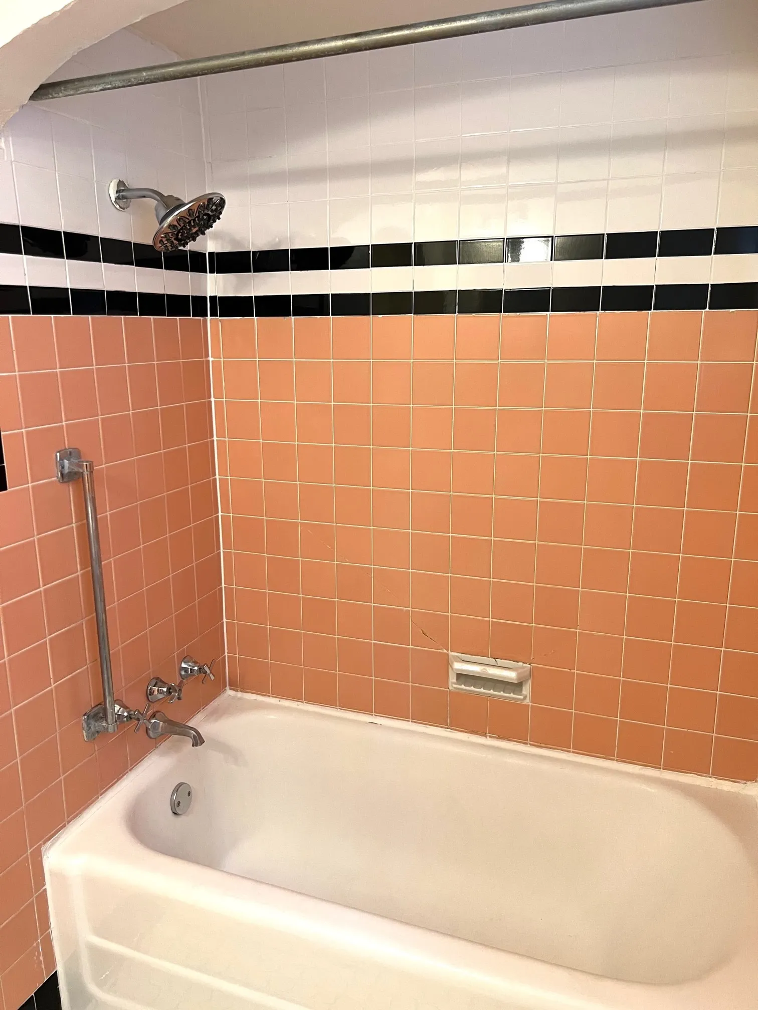 Duplex For Rent in Dallas County , 5910 Marquita Avenue, Dallas, Texas 75206, 2 Bedroom, 1 Bathroom, Garage spaces, 1,299 Sqft, built in 1939, mls#21386857, Real Estate Agent in Dallas, Homes For Rent in Dallas county, Homes For Rent in Dallas, Realtor in Dallas Texas, Real Estate Brokerage Independent Realty Texas, Luminita Cordes Realtor