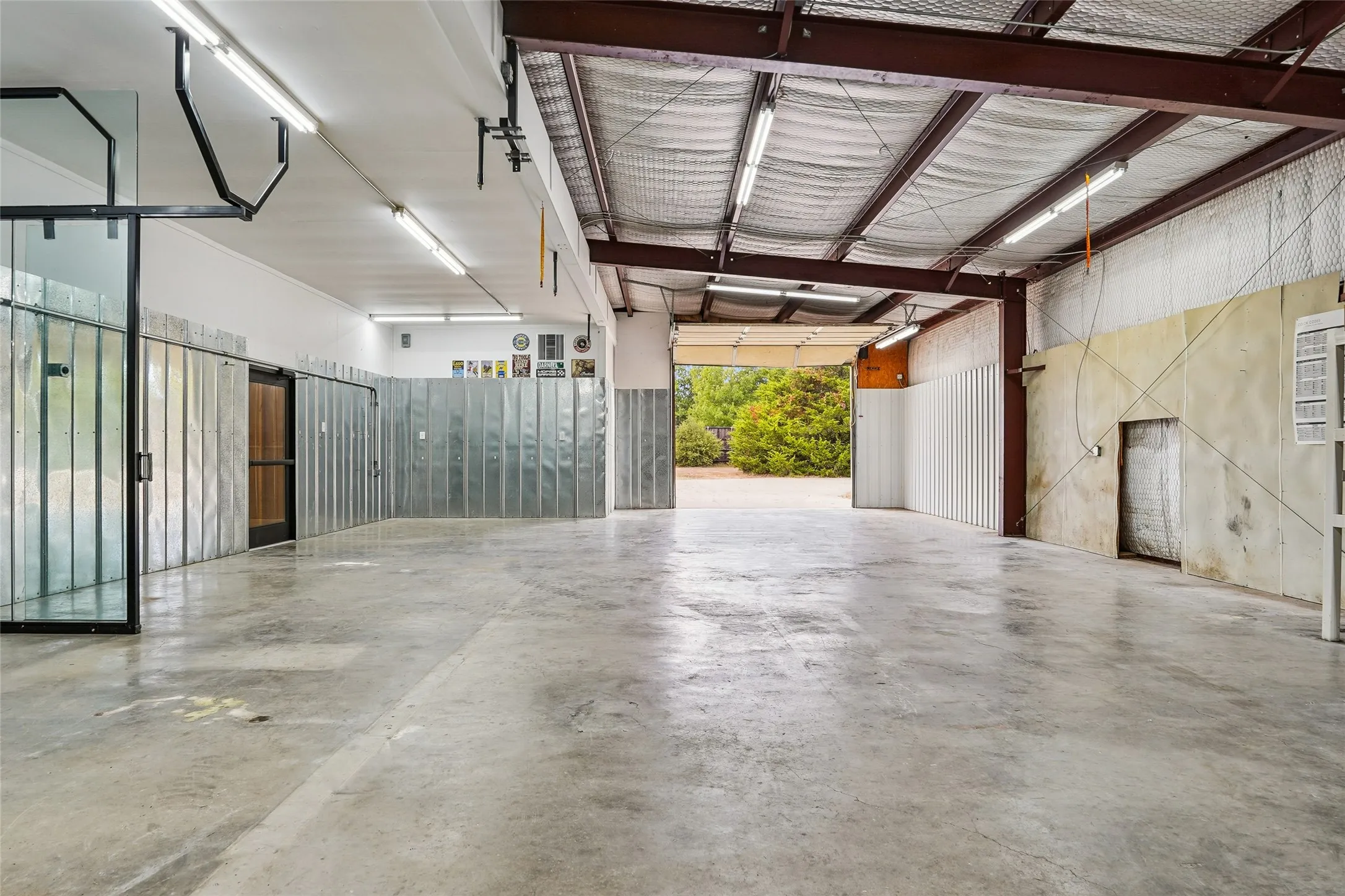 Improved Land For Sale in Denton County , 1570 Karen Drive, Argyle, Texas 76226, 0, 0, Garage spaces, 0 Sqft, built in 0, mls#21382493, Real Estate Agent in Argyle, Homes For Sale in Denton county, Homes For Sale in Argyle, Realtor in Argyle Texas, Real Estate Brokerage Independent Realty Texas, Luminita Cordes Realtor