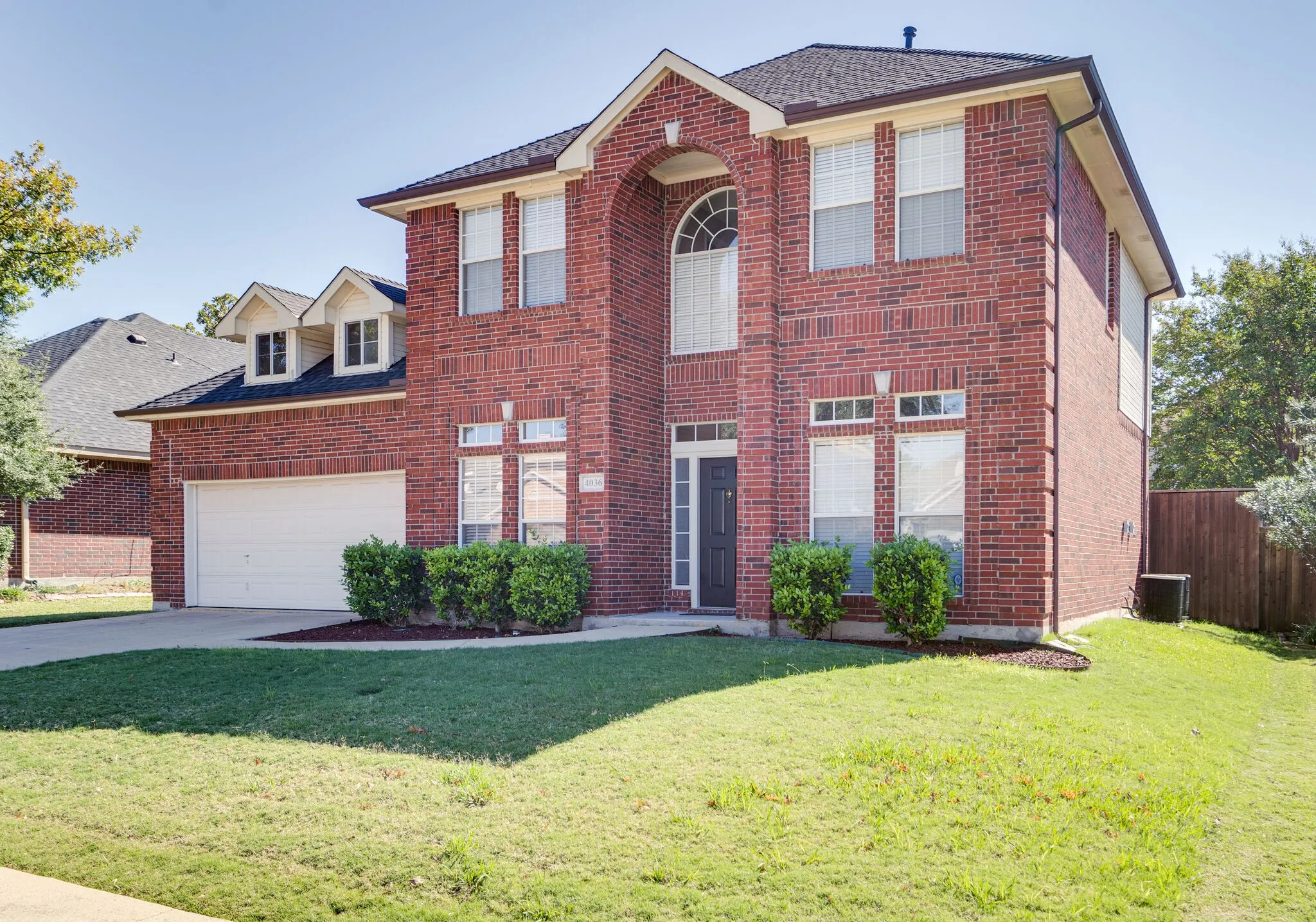 Single Family Residence For Rent in Collin County , 4036 Christopher Way, Plano, Texas 75024, 3 Bedroom, 3 Bathroom, 2 Garage spaces, 2,211 Sqft, built in 1996, mls#21386934, Real Estate Agent in Plano, Homes For Rent in Collin county, Homes For Rent in Plano, Realtor in Plano Texas, Real Estate Brokerage Independent Realty Texas, Luminita Cordes Realtor