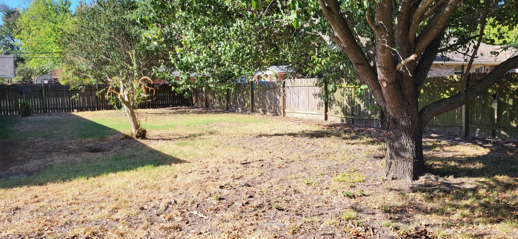 Single Family Residence For Sale in Hopkins County , 1519 Mockingbird Lane, Sulphur Springs, Texas 75482, 2 Bedroom, 1 Bathroom, 1 Garage spaces, 1,208 Sqft, built in 1950, mls#21386909, Real Estate Agent in Sulphur Springs, Homes For Sale in Hopkins county, Homes For Sale in Sulphur Springs, Realtor in Sulphur Springs Texas, Real Estate Brokerage Independent Realty Texas, Luminita Cordes Realtor