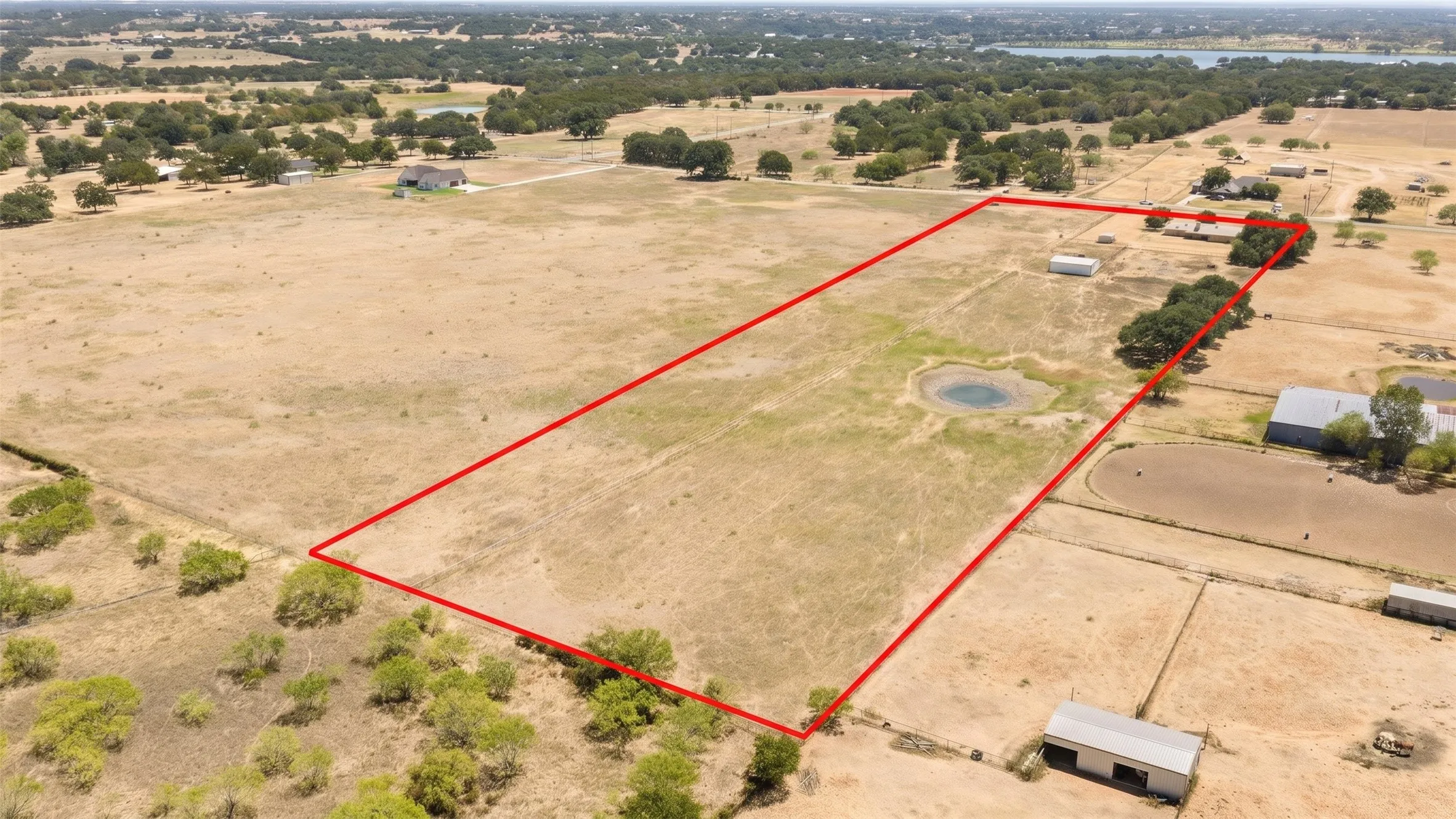 Single Family Residence For Sale in Hood County , 330 Reed Road, Granbury, Texas 76049, 4 Bedroom, 2 Bathroom, 2 Garage spaces, 2,148 Sqft, built in 1975, mls#21386850, Real Estate Agent in Granbury, Homes For Sale in Hood county, Homes For Sale in Granbury, Realtor in Granbury Texas, Real Estate Brokerage Independent Realty Texas, Luminita Cordes Realtor