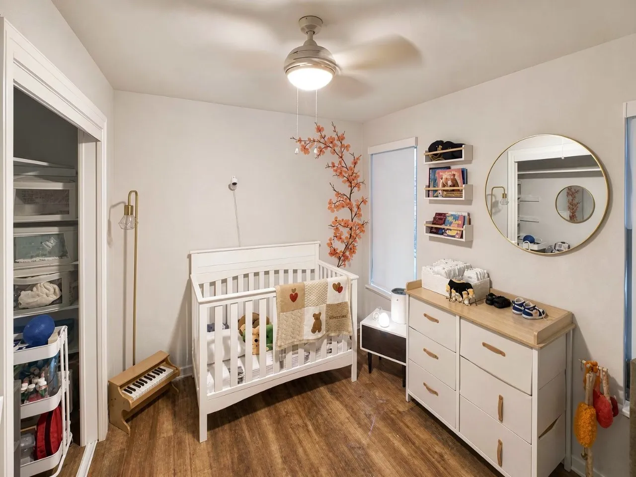 Single Family Residence For Rent in Dallas County , 1931 Berkley Avenue, Dallas, Texas 75224, 2 Bedroom, 2 Bathroom, 1 Garage spaces, 1,032 Sqft, built in 1953, mls#21386947, Real Estate Agent in Dallas, Homes For Rent in Dallas county, Homes For Rent in Dallas, Realtor in Dallas Texas, Real Estate Brokerage Independent Realty Texas, Luminita Cordes Realtor
