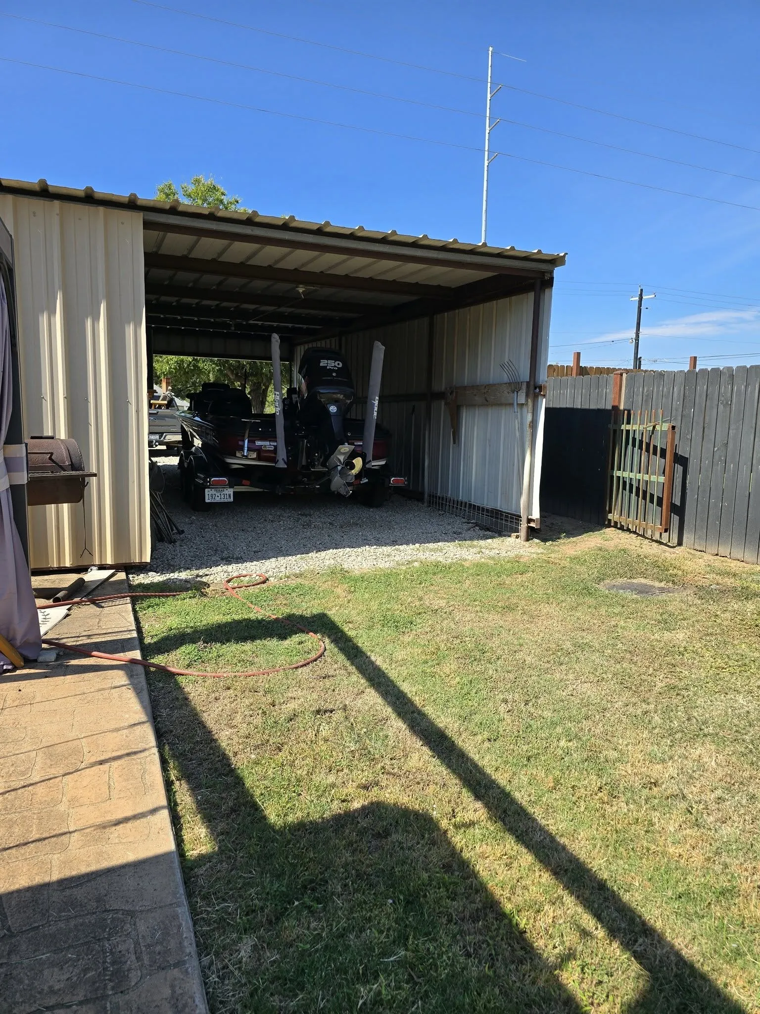 Single Family Residence For Sale in Shackelford County , 441 Glesk, Albany, Texas 76430, 3 Bedroom, 2 Bathroom, Garage spaces, 2,625 Sqft, built in 2015, mls#21386434, Real Estate Agent in Albany, Homes For Sale in Shackelford county, Homes For Sale in Albany, Realtor in Albany Texas, Real Estate Brokerage Independent Realty Texas, Luminita Cordes Realtor
