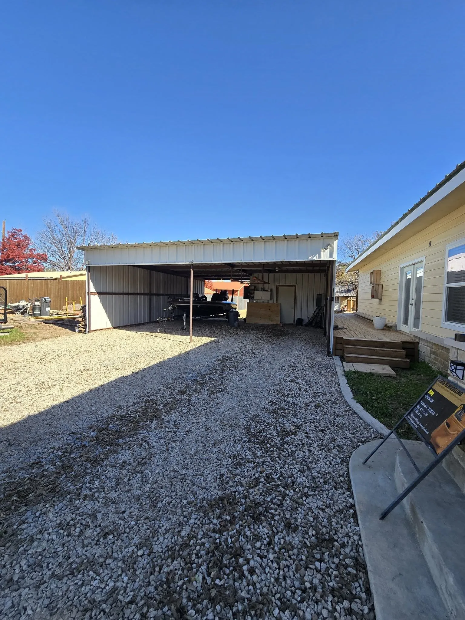 Single Family Residence For Sale in Shackelford County , 441 Glesk, Albany, Texas 76430, 3 Bedroom, 2 Bathroom, Garage spaces, 2,625 Sqft, built in 2015, mls#21386434, Real Estate Agent in Albany, Homes For Sale in Shackelford county, Homes For Sale in Albany, Realtor in Albany Texas, Real Estate Brokerage Independent Realty Texas, Luminita Cordes Realtor