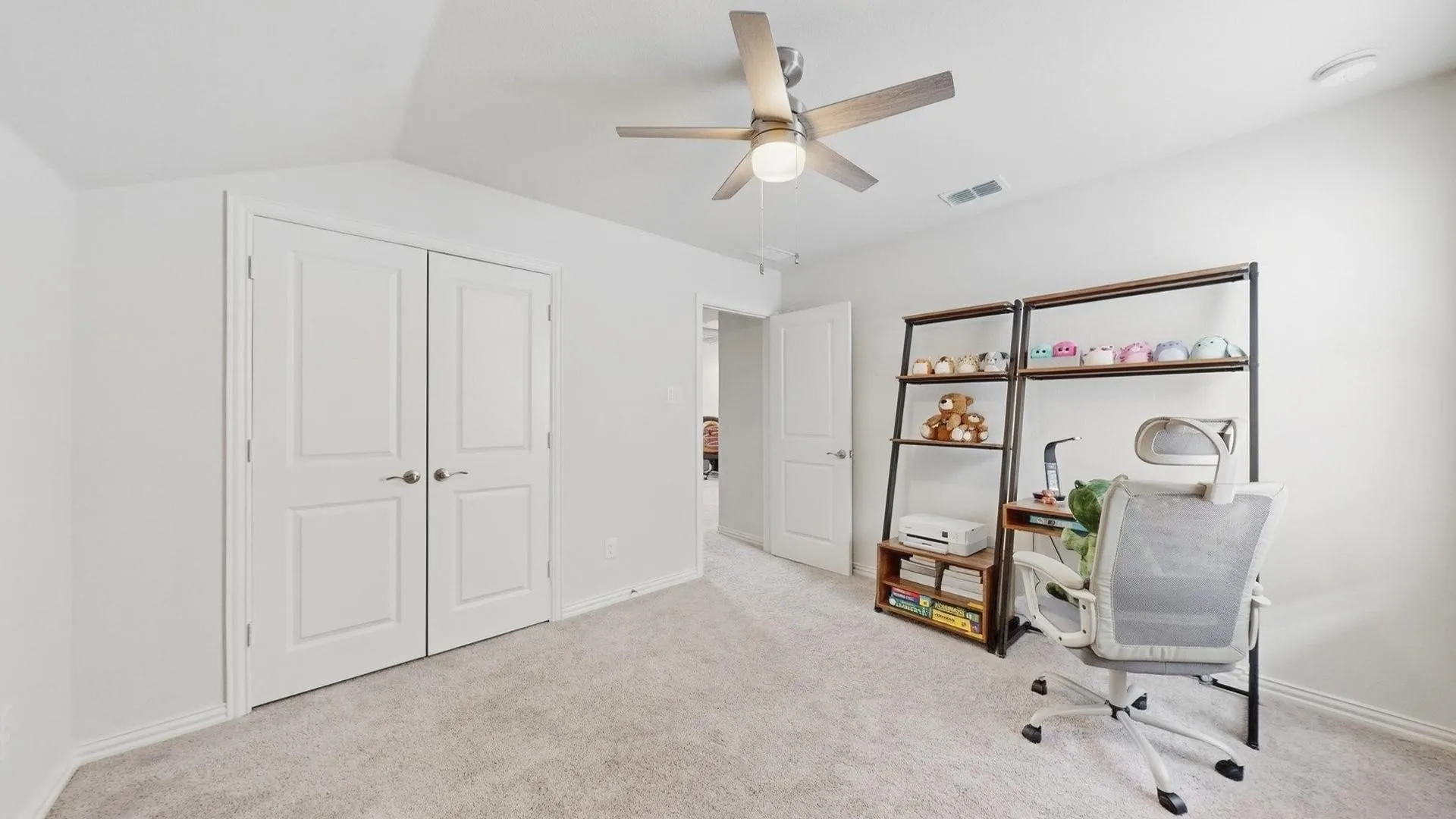 Single Family Residence For Rent in Kaufman County , 2108 River Pine Road, Forney, Texas 75126, 4 Bedroom, 3 Bathroom, 2 Garage spaces, 2,253 Sqft, built in 2022, mls#21386952, Real Estate Agent in Forney, Homes For Rent in Kaufman county, Homes For Rent in Forney, Realtor in Forney Texas, Real Estate Brokerage Independent Realty Texas, Luminita Cordes Realtor
