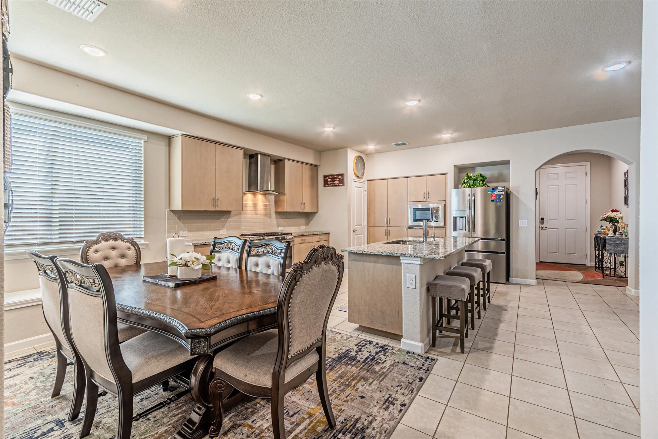 Single Family Residence For Sale in Johnson County , 1104 Goldenrod Drive, Godley, Texas 76044, 4 Bedroom, 4 Bathroom, 2 Garage spaces, 2,582 Sqft, built in 2023, mls#21385241, Real Estate Agent in Godley, Homes For Sale in Johnson county, Homes For Sale in Godley, Realtor in Godley Texas, Real Estate Brokerage Independent Realty Texas, Luminita Cordes Realtor