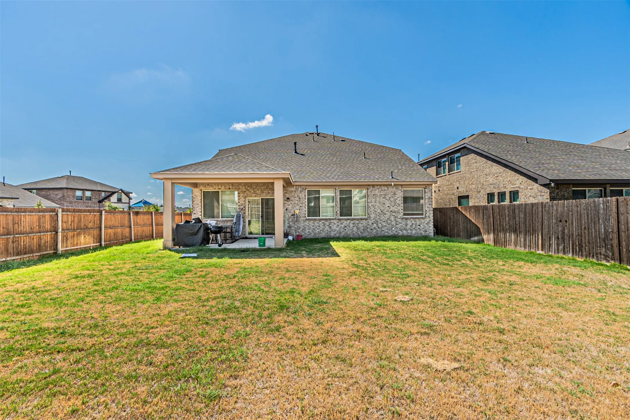 Single Family Residence For Sale in Johnson County , 1104 Goldenrod Drive, Godley, Texas 76044, 4 Bedroom, 4 Bathroom, 2 Garage spaces, 2,582 Sqft, built in 2023, mls#21385241, Real Estate Agent in Godley, Homes For Sale in Johnson county, Homes For Sale in Godley, Realtor in Godley Texas, Real Estate Brokerage Independent Realty Texas, Luminita Cordes Realtor