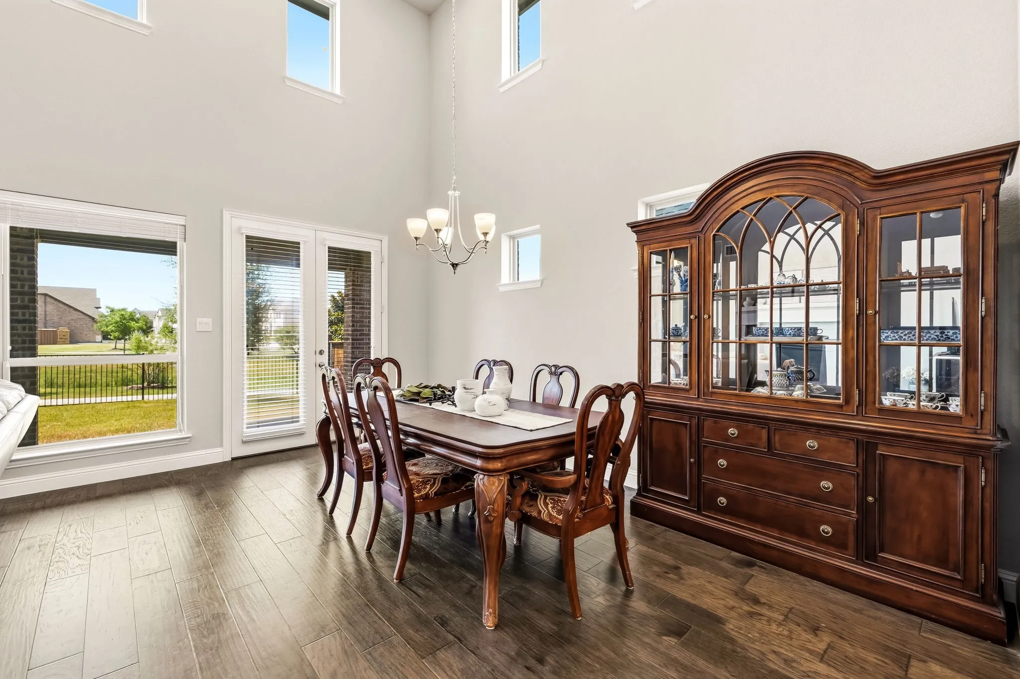 Single Family Residence For Sale in Collin County , 704 Corner Post Path, Celina, Texas 75009, 4 Bedroom, 3 Bathroom, 2 Garage spaces, 3,263 Sqft, built in 2020, mls#21386891, Real Estate Agent in Celina, Homes For Sale in Collin county, Homes For Sale in Celina, Realtor in Celina Texas, Real Estate Brokerage Independent Realty Texas, Luminita Cordes Realtor