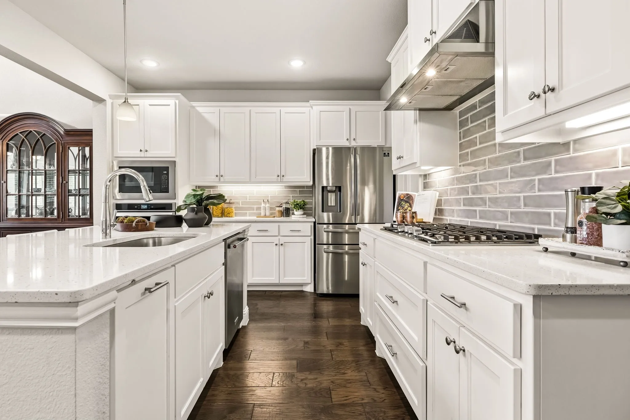Single Family Residence For Sale in Collin County , 704 Corner Post Path, Celina, Texas 75009, 4 Bedroom, 3 Bathroom, 2 Garage spaces, 3,263 Sqft, built in 2020, mls#21386891, Real Estate Agent in Celina, Homes For Sale in Collin county, Homes For Sale in Celina, Realtor in Celina Texas, Real Estate Brokerage Independent Realty Texas, Luminita Cordes Realtor