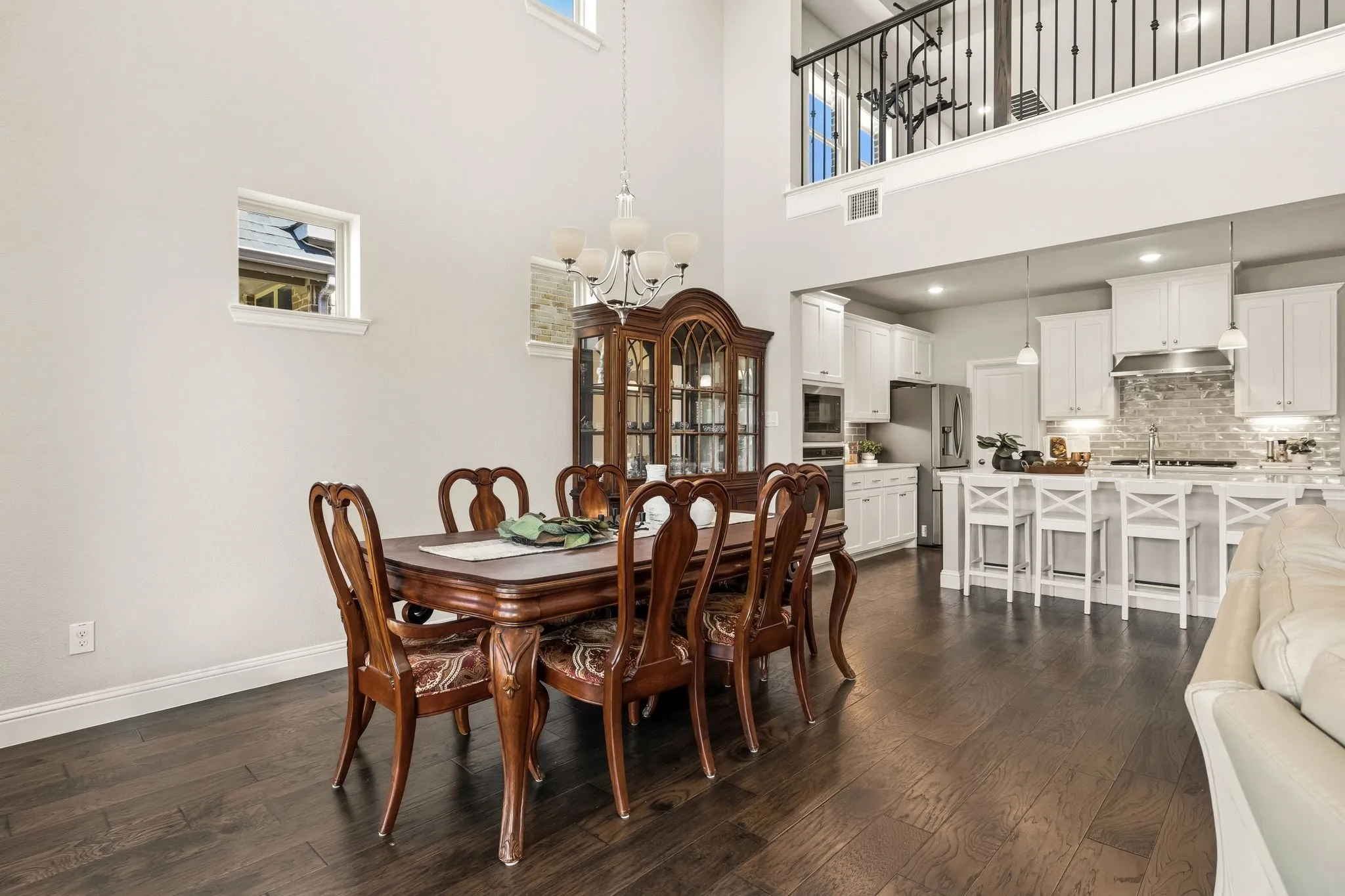 Single Family Residence For Sale in Collin County , 704 Corner Post Path, Celina, Texas 75009, 4 Bedroom, 3 Bathroom, 2 Garage spaces, 3,263 Sqft, built in 2020, mls#21386891, Real Estate Agent in Celina, Homes For Sale in Collin county, Homes For Sale in Celina, Realtor in Celina Texas, Real Estate Brokerage Independent Realty Texas, Luminita Cordes Realtor