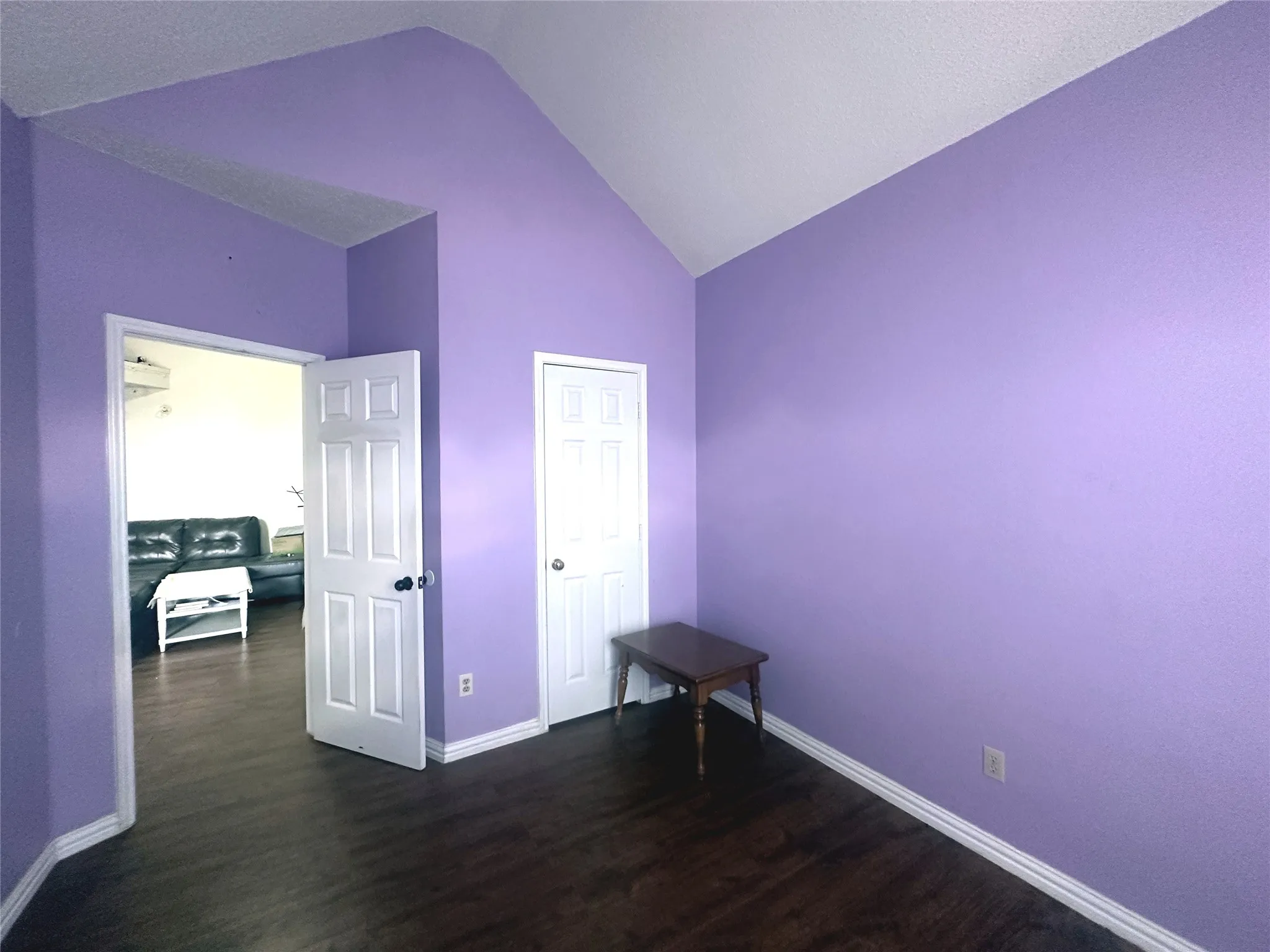Single Family Residence For Sale in Dallas County , 1518 Northampton Drive, Rowlett, Texas 75089, 3 Bedroom, 2 Bathroom, 2 Garage spaces, 1,386 Sqft, built in 1992, mls#21386970, Real Estate Agent in Rowlett, Homes For Sale in Dallas county, Homes For Sale in Rowlett, Realtor in Rowlett Texas, Real Estate Brokerage Independent Realty Texas, Luminita Cordes Realtor