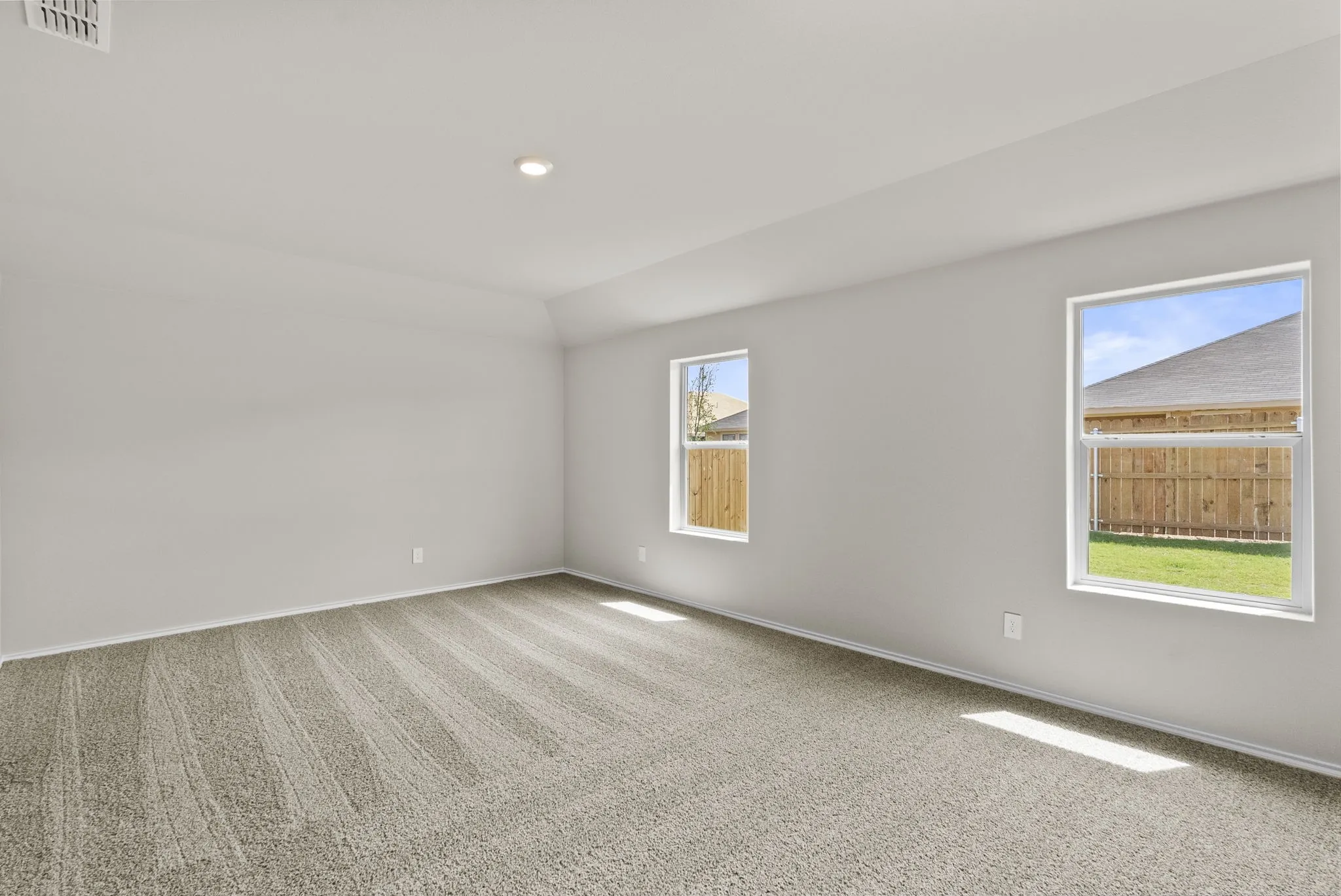 Single Family Residence For Sale in Tarrant County , 4253 Trickling Creek Lane, Fort Worth, Texas 76036, 4 Bedroom, 2 Bathroom, 2 Garage spaces, 2,086 Sqft, built in 2026, mls#21386973, Real Estate Agent in Fort Worth, Homes For Sale in Tarrant county, Homes For Sale in Fort Worth, Realtor in Fort Worth Texas, Real Estate Brokerage Independent Realty Texas, Luminita Cordes Realtor