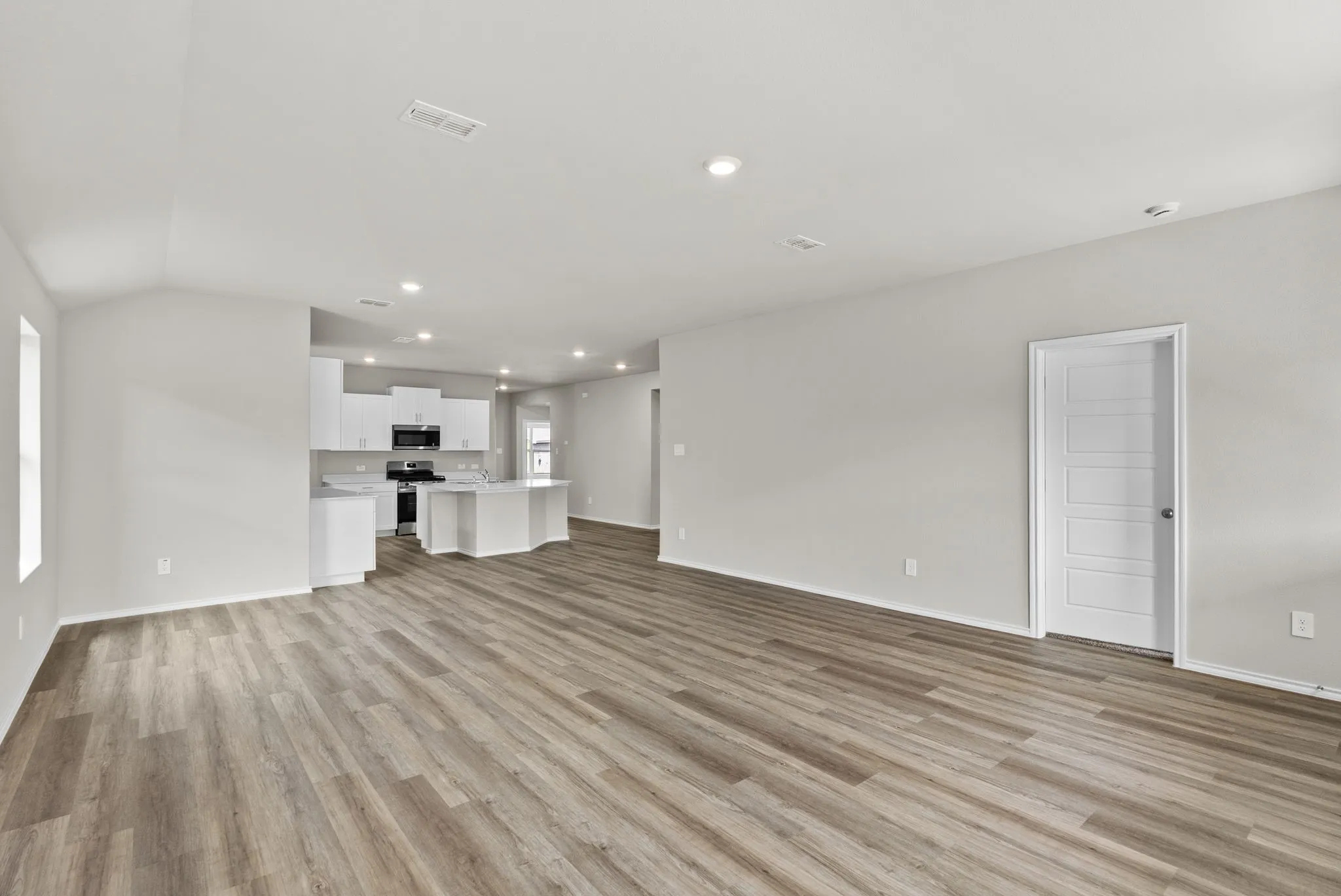 Single Family Residence For Sale in Tarrant County , 4253 Trickling Creek Lane, Fort Worth, Texas 76036, 4 Bedroom, 2 Bathroom, 2 Garage spaces, 2,086 Sqft, built in 2026, mls#21386973, Real Estate Agent in Fort Worth, Homes For Sale in Tarrant county, Homes For Sale in Fort Worth, Realtor in Fort Worth Texas, Real Estate Brokerage Independent Realty Texas, Luminita Cordes Realtor
