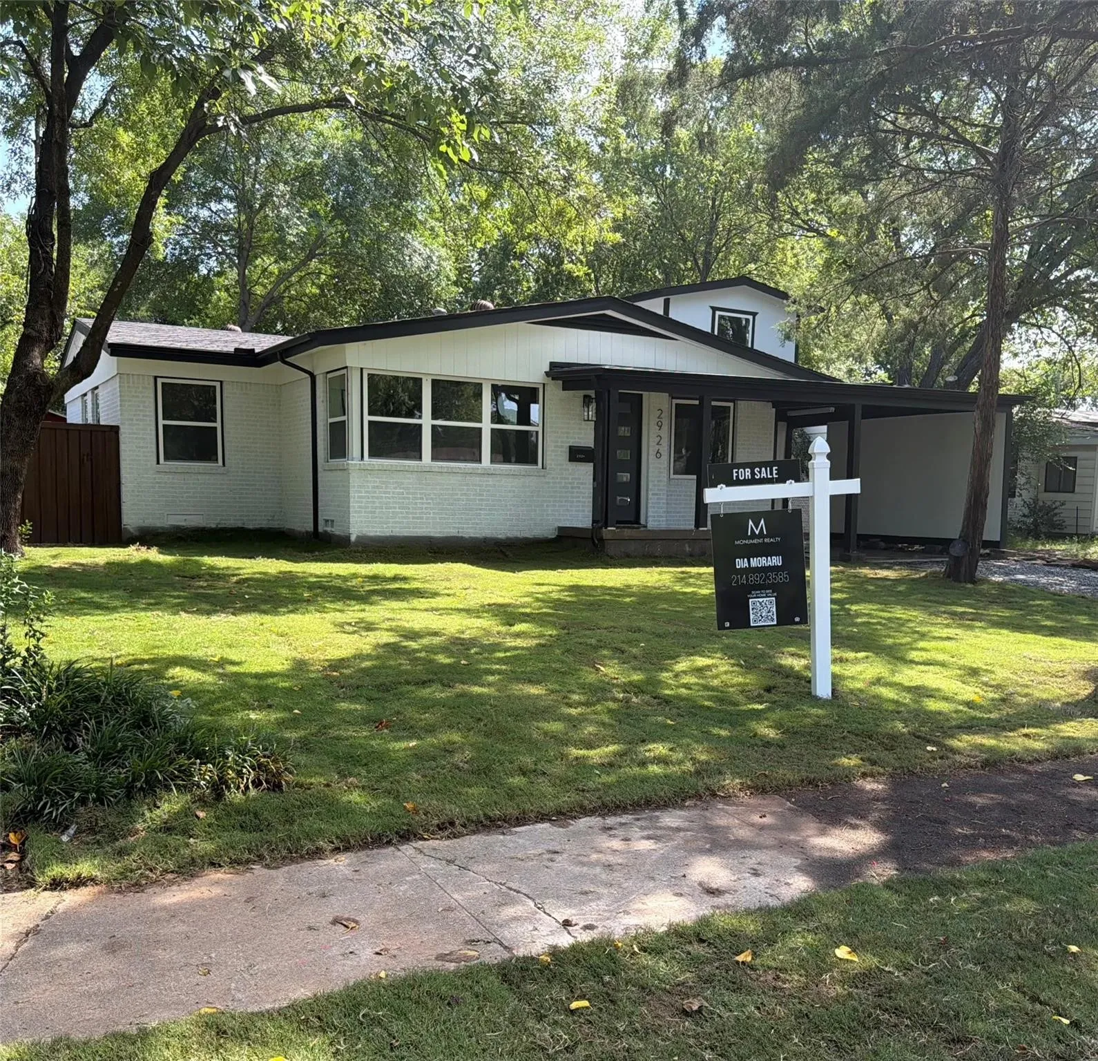 Single Family Residence For Sale in Dallas County , 2926 Hillglenn Road, Dallas, Texas 75228, 4 Bedroom, 2 Bathroom, Garage spaces, 1,824 Sqft, built in 1955, mls#21386972, Real Estate Agent in Dallas, Homes For Sale in Dallas county, Homes For Sale in Dallas, Realtor in Dallas Texas, Real Estate Brokerage Independent Realty Texas, Luminita Cordes Realtor