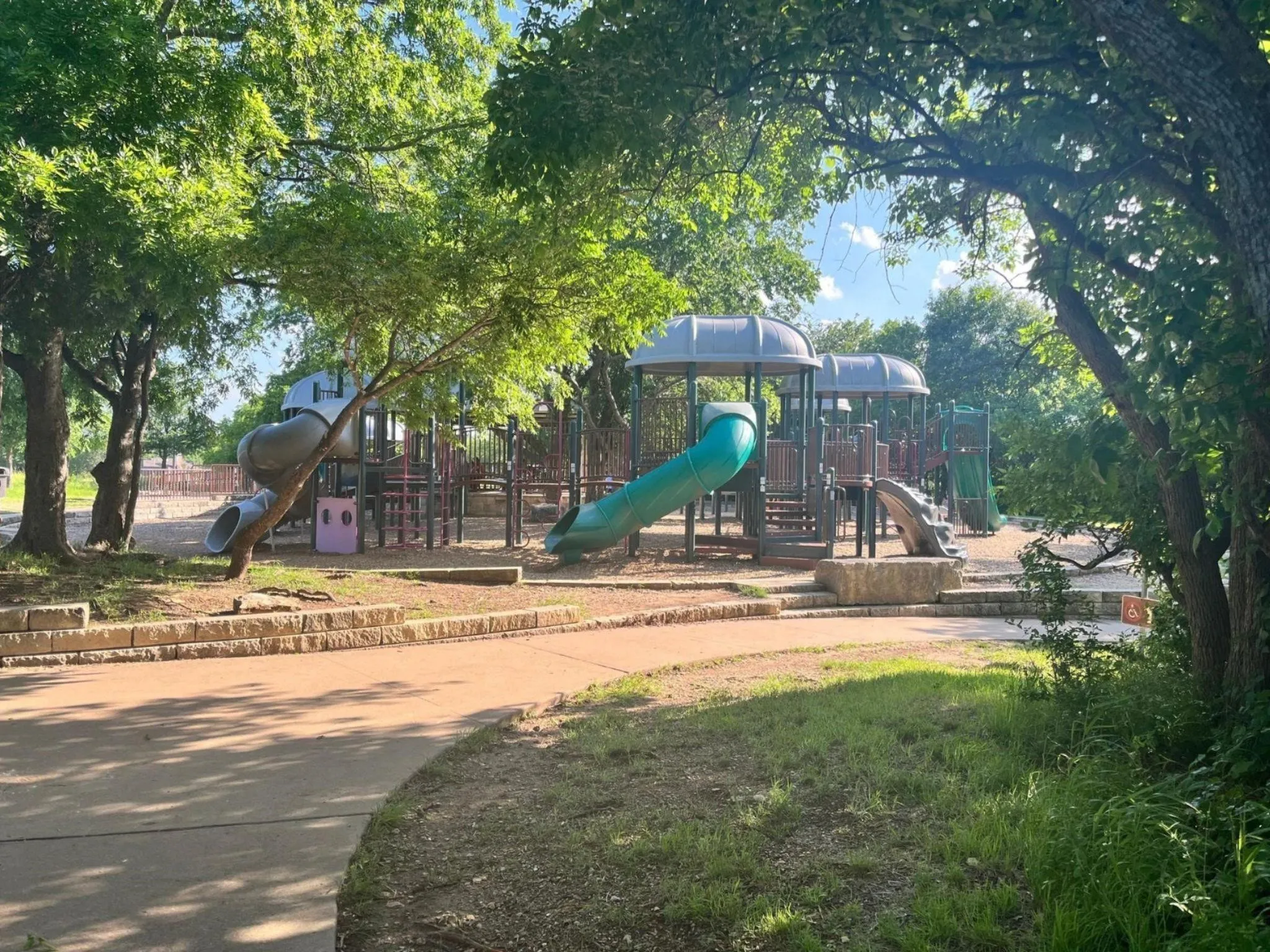 Townhouse For Rent in Denton County , 7217 Mediterranean Drive, Plano, Texas 75093, 2 Bedroom, 2 Bathroom, 2 Garage spaces, 1,562 Sqft, built in 2005, mls#21386992, Real Estate Agent in Plano, Homes For Rent in Denton county, Homes For Rent in Plano, Realtor in Plano Texas, Real Estate Brokerage Independent Realty Texas, Luminita Cordes Realtor