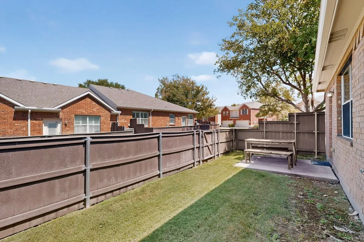 Townhouse For Rent in Denton County , 7217 Mediterranean Drive, Plano, Texas 75093, 2 Bedroom, 2 Bathroom, 2 Garage spaces, 1,562 Sqft, built in 2005, mls#21386992, Real Estate Agent in Plano, Homes For Rent in Denton county, Homes For Rent in Plano, Realtor in Plano Texas, Real Estate Brokerage Independent Realty Texas, Luminita Cordes Realtor