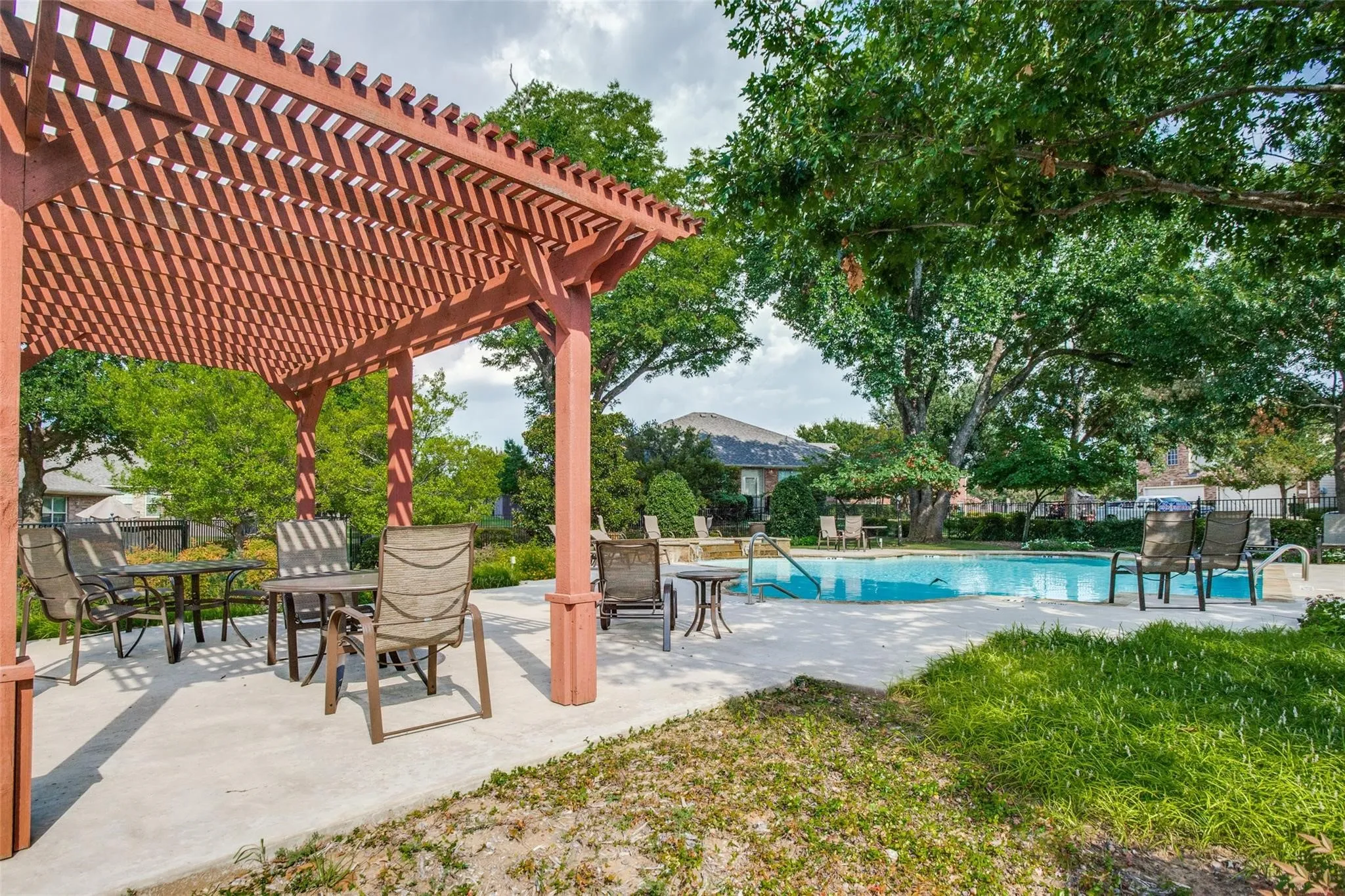 Townhouse For Rent in Denton County , 7217 Mediterranean Drive, Plano, Texas 75093, 2 Bedroom, 2 Bathroom, 2 Garage spaces, 1,562 Sqft, built in 2005, mls#21386992, Real Estate Agent in Plano, Homes For Rent in Denton county, Homes For Rent in Plano, Realtor in Plano Texas, Real Estate Brokerage Independent Realty Texas, Luminita Cordes Realtor