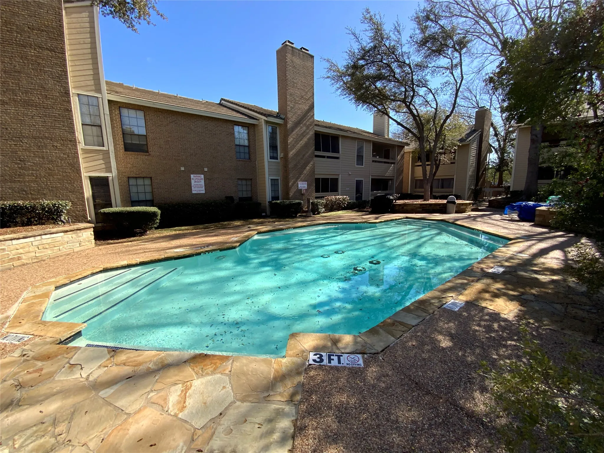 Condominium For Rent in Tarrant County , 1911 Chasewood Circle 110, Arlington, Texas 76011, 1 Bedroom, 1 Bathroom, Garage spaces, 792 Sqft, built in 1981, mls#21386997, Real Estate Agent in Arlington, Homes For Rent in Tarrant county, Homes For Rent in Arlington, Realtor in Arlington Texas, Real Estate Brokerage Independent Realty Texas, Luminita Cordes Realtor