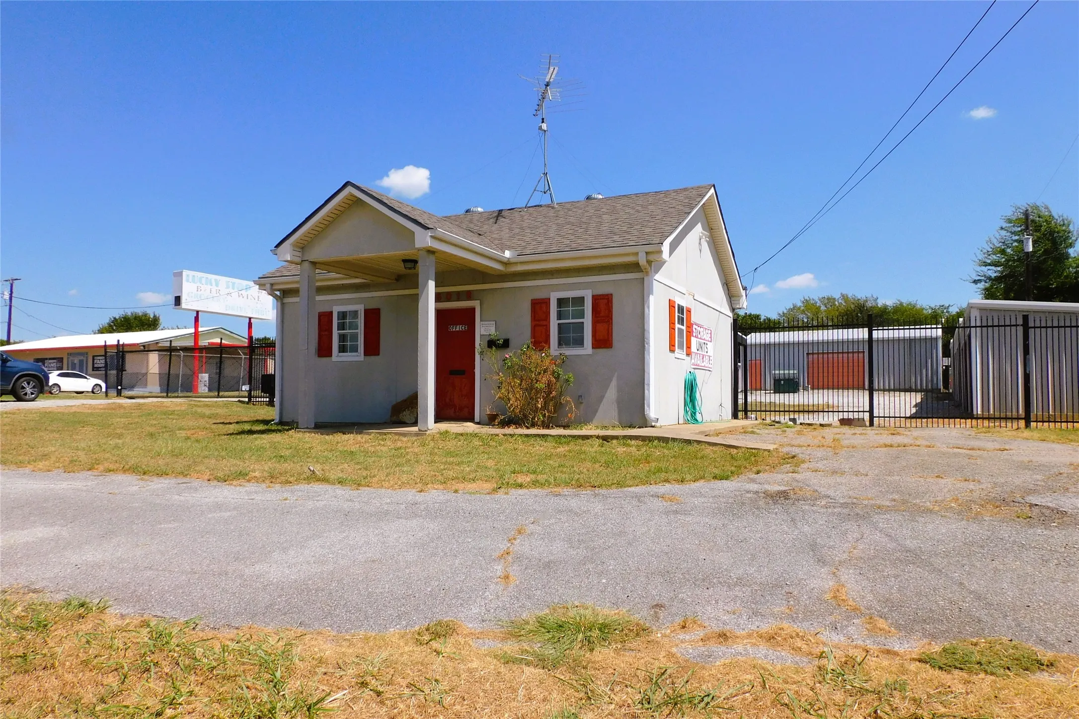 Office For Rent in Grayson County , 5012 FM 1417, Denison, Texas 75020, 0, 0, Garage spaces, 0 Sqft, built in 2004, mls#21387005, Real Estate Agent in Denison, Homes For Rent in Grayson county, Homes For Rent in Denison, Realtor in Denison Texas, Real Estate Brokerage Independent Realty Texas, Luminita Cordes Realtor