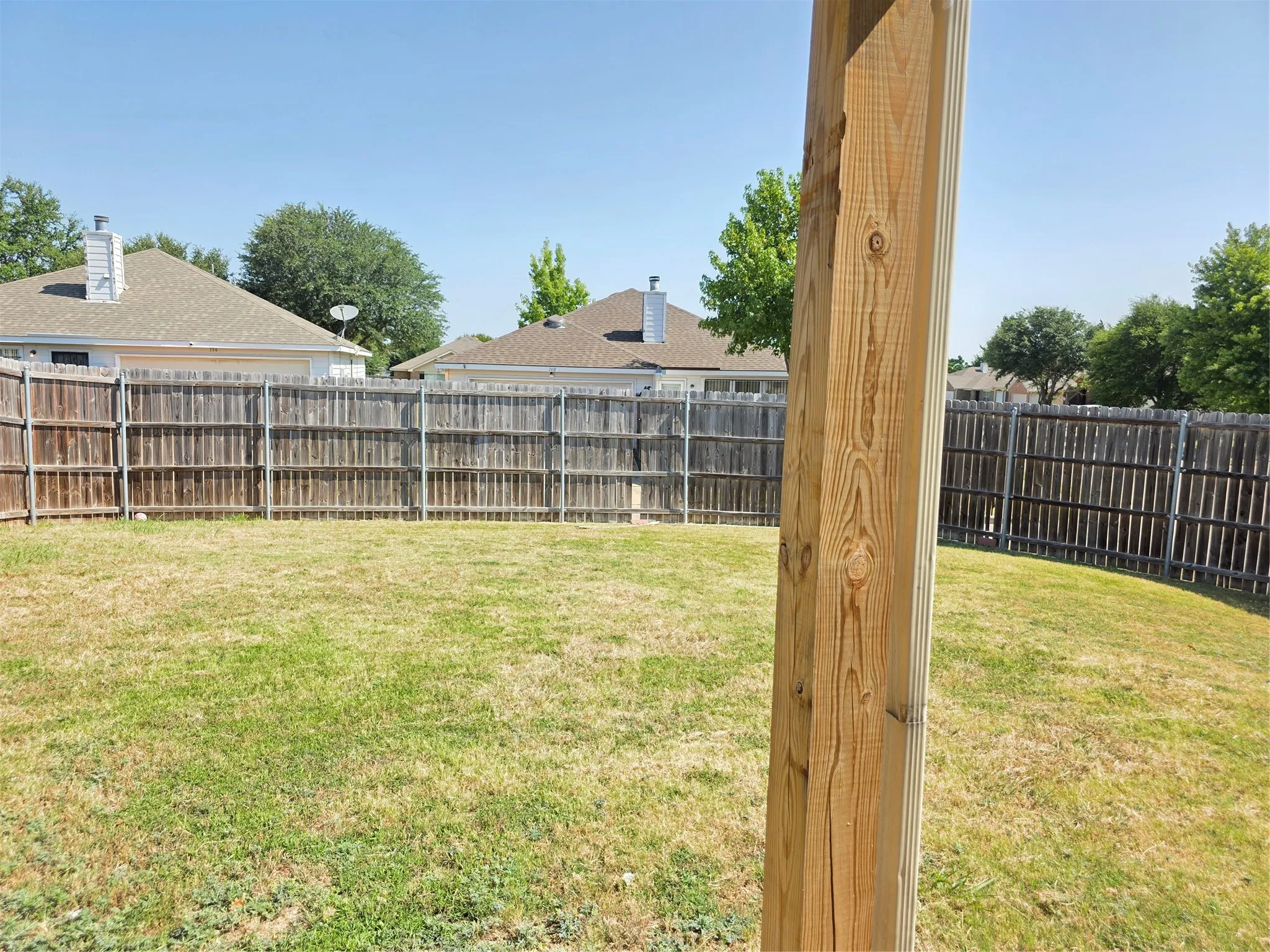 Single Family Residence For Sale in Dallas County , 157 Bushel Lane, Dallas, Texas 75241, 5 Bedroom, 3 Bathroom, 2 Garage spaces, 2,424 Sqft, built in 2007, mls#21387008, Real Estate Agent in Dallas, Homes For Sale in Dallas county, Homes For Sale in Dallas, Realtor in Dallas Texas, Real Estate Brokerage Independent Realty Texas, Luminita Cordes Realtor