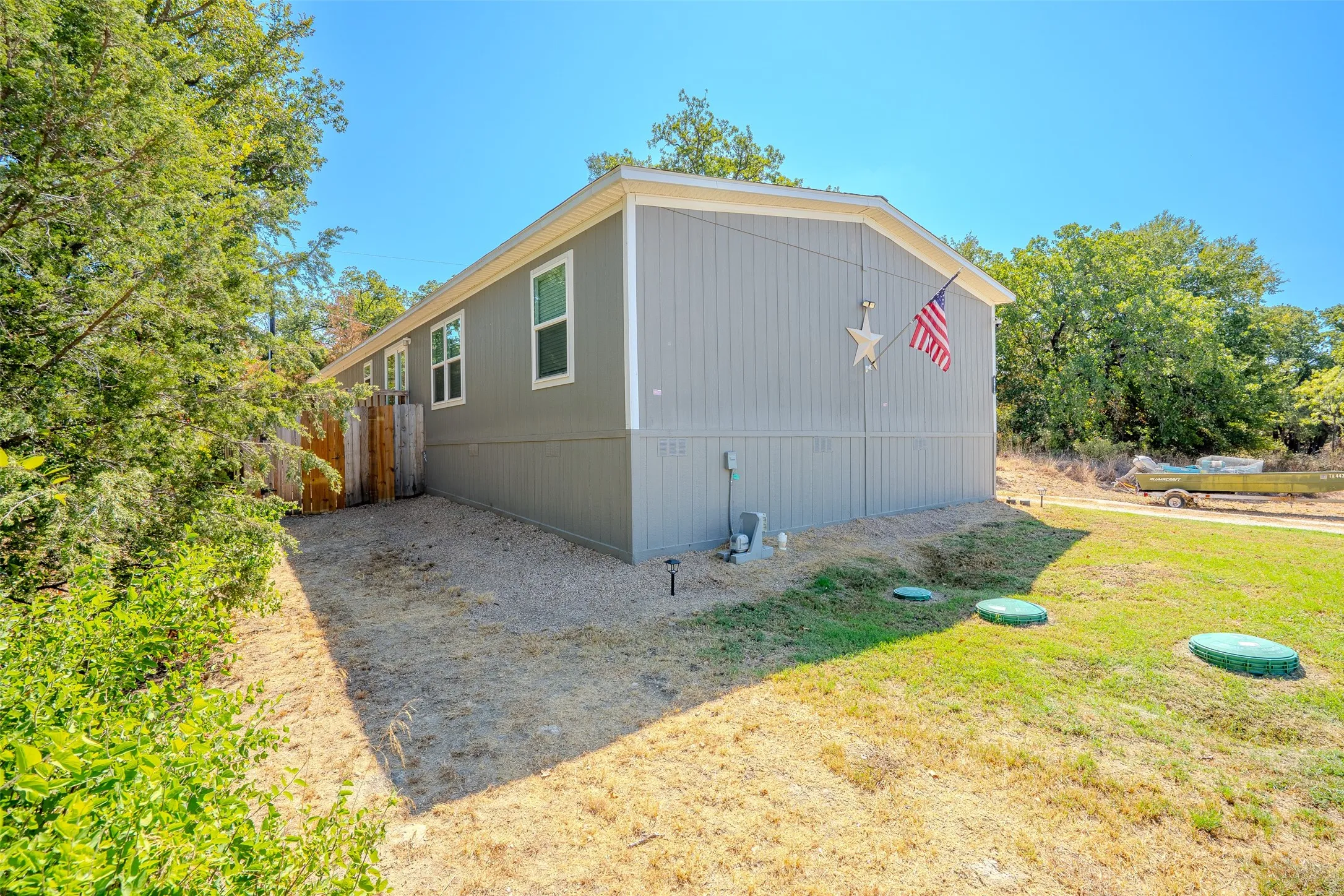 Manufactured Home For Sale in Hood County , 5913 N Oklahoma Trail, Granbury, Texas 76048, 4 Bedroom, 2 Bathroom, Garage spaces, 1,904 Sqft, built in 2023, mls#21386954, Real Estate Agent in Granbury, Homes For Sale in Hood county, Homes For Sale in Granbury, Realtor in Granbury Texas, Real Estate Brokerage Independent Realty Texas, Luminita Cordes Realtor