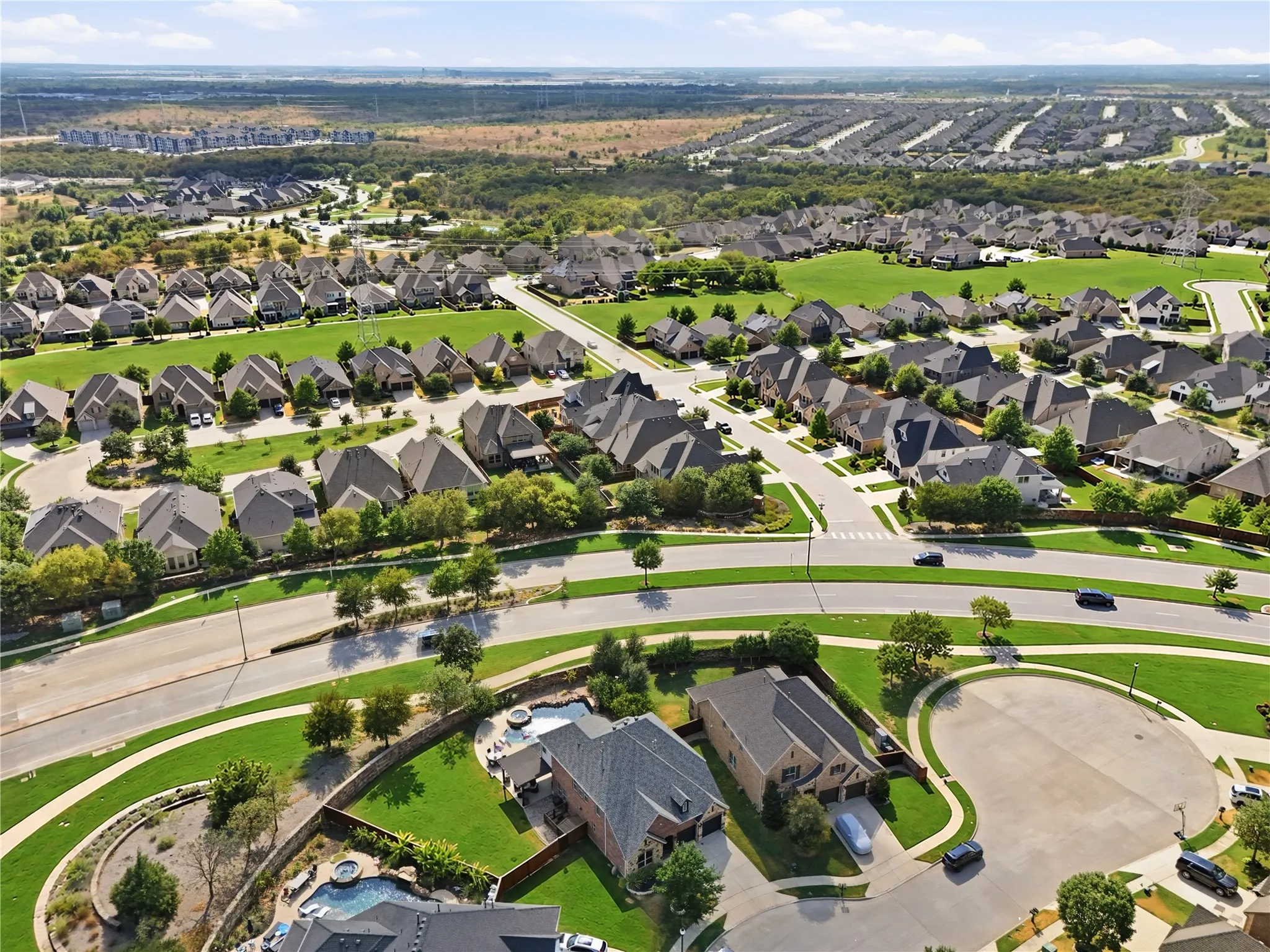 Single Family Residence For Sale in Denton County , 6104 Cedar Sage Trail, Flower Mound, Texas 76226, 4 Bedroom, 4 Bathroom, 2 Garage spaces, 2,696 Sqft, built in 2015, mls#21385036, Real Estate Agent in Flower Mound, Homes For Sale in Denton county, Homes For Sale in Flower Mound, Realtor in Flower Mound Texas, Real Estate Brokerage Independent Realty Texas, Luminita Cordes Realtor