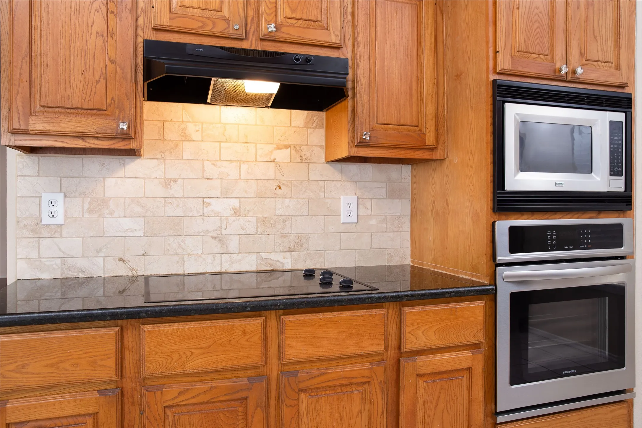 Single Family Residence For Rent in Collin County , 1207 Brook Drive, Allen, Texas 75002, 4 Bedroom, 2 Bathroom, 2 Garage spaces, 1,953 Sqft, built in 1992, mls#21385225, Real Estate Agent in Allen, Homes For Rent in Collin county, Homes For Rent in Allen, Realtor in Allen Texas, Real Estate Brokerage Independent Realty Texas, Luminita Cordes Realtor
