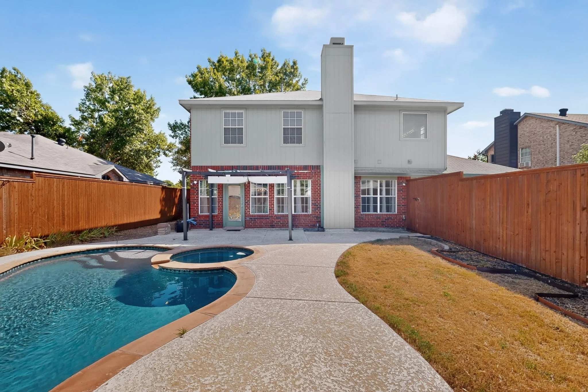 Single Family Residence For Sale in Collin County , 1533 Rustic Trail, Allen, Texas 75002, 4 Bedroom, 3 Bathroom, 2 Garage spaces, 2,478 Sqft, built in 1992, mls#21386998, Real Estate Agent in Allen, Homes For Sale in Collin county, Homes For Sale in Allen, Realtor in Allen Texas, Real Estate Brokerage Independent Realty Texas, Luminita Cordes Realtor