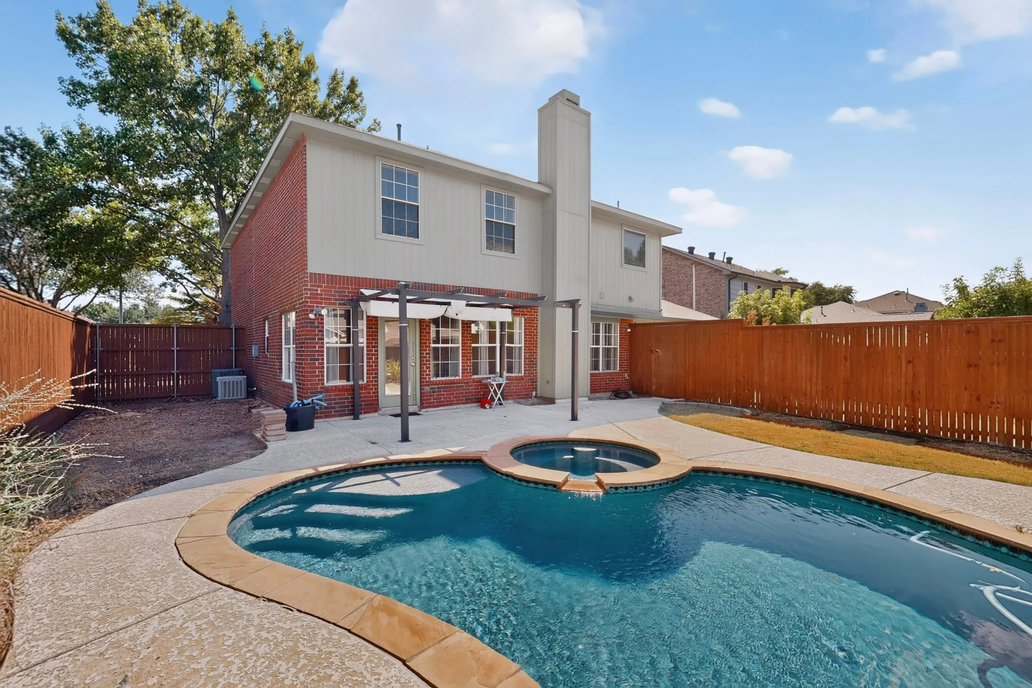 Single Family Residence For Sale in Collin County , 1533 Rustic Trail, Allen, Texas 75002, 4 Bedroom, 3 Bathroom, 2 Garage spaces, 2,478 Sqft, built in 1992, mls#21386998, Real Estate Agent in Allen, Homes For Sale in Collin county, Homes For Sale in Allen, Realtor in Allen Texas, Real Estate Brokerage Independent Realty Texas, Luminita Cordes Realtor