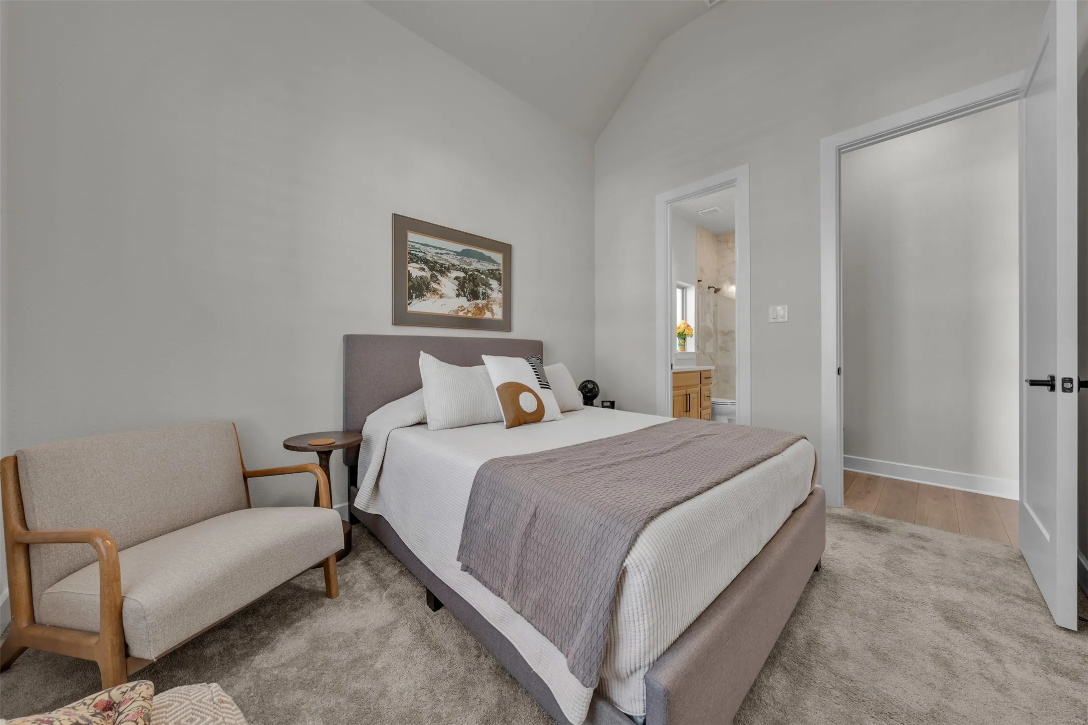 Secondary Ensuite.