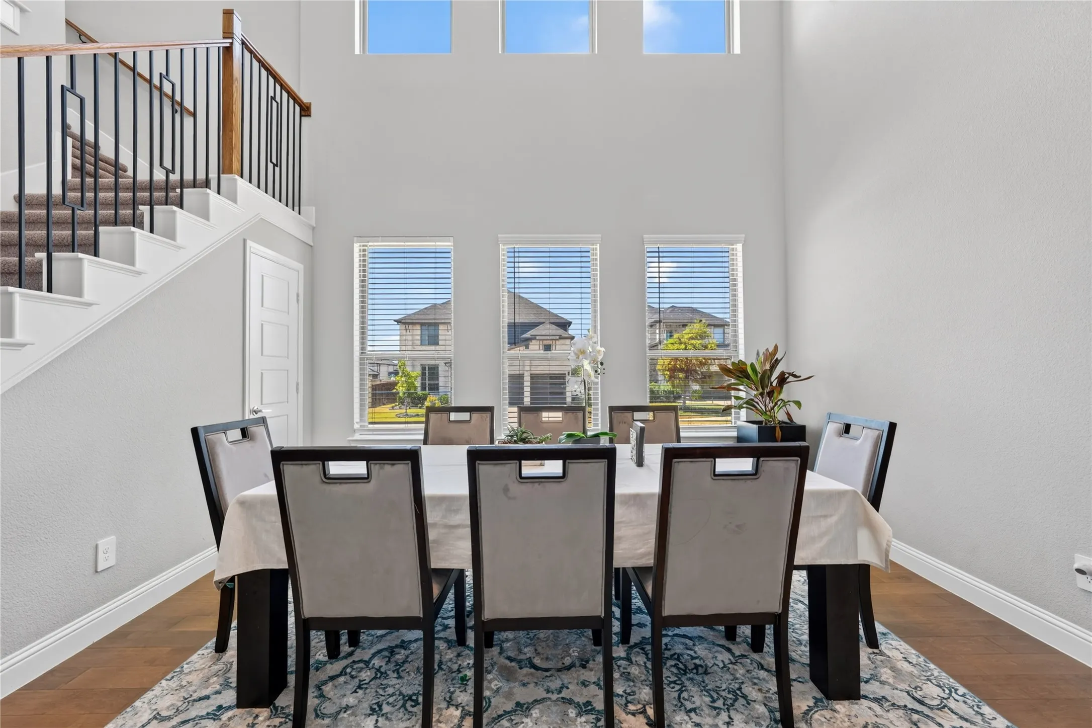 Single Family Residence For Rent in Collin County , 853 Calusa Drive, Allen, Texas 75013, 5 Bedroom, 4 Bathroom, 2 Garage spaces, 3,385 Sqft, built in 2022, mls#21387044, Real Estate Agent in Allen, Homes For Rent in Collin county, Homes For Rent in Allen, Realtor in Allen Texas, Real Estate Brokerage Independent Realty Texas, Luminita Cordes Realtor