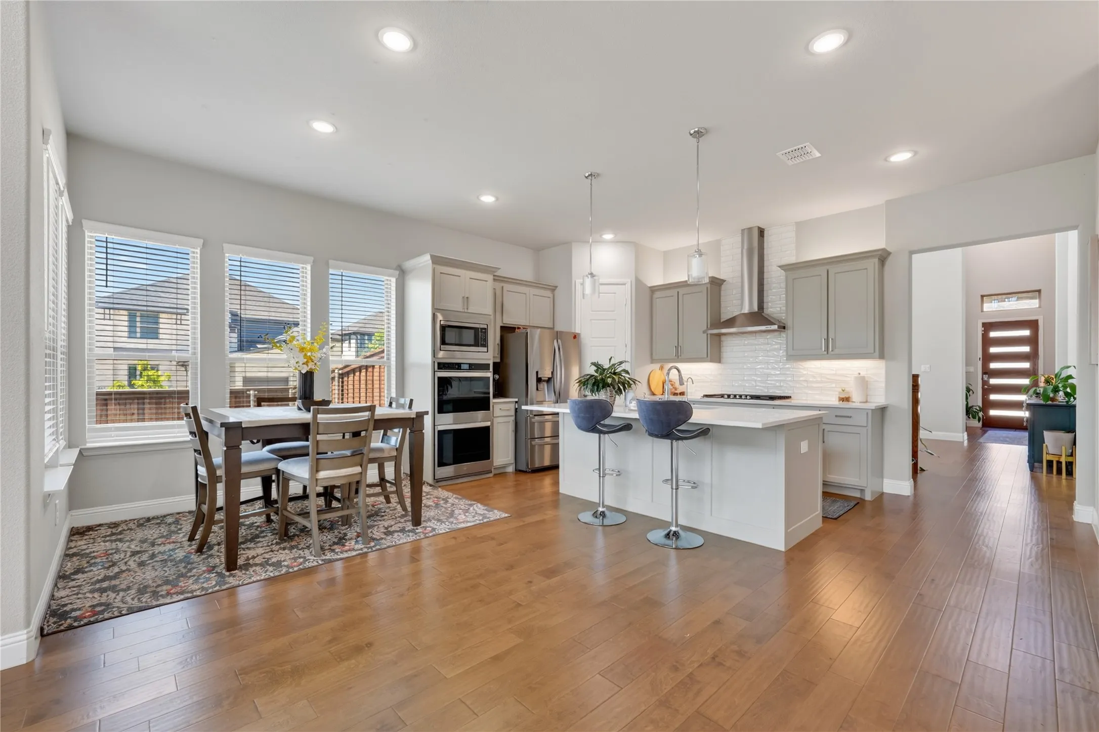 Single Family Residence For Rent in Collin County , 853 Calusa Drive, Allen, Texas 75013, 5 Bedroom, 4 Bathroom, 2 Garage spaces, 3,385 Sqft, built in 2022, mls#21387044, Real Estate Agent in Allen, Homes For Rent in Collin county, Homes For Rent in Allen, Realtor in Allen Texas, Real Estate Brokerage Independent Realty Texas, Luminita Cordes Realtor