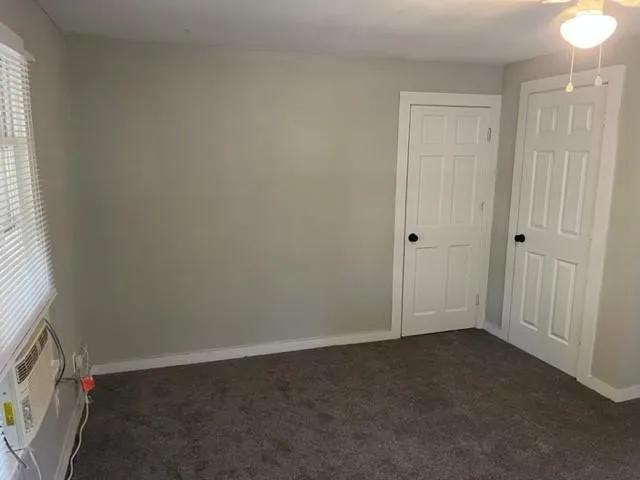 Single Family Residence For Sale in Fannin County , 611 E 10th Street, Bonham, Texas 75418, 2 Bedroom, 1 Bathroom, 1 Garage spaces, 934 Sqft, built in 1940, mls#21385637, Real Estate Agent in Bonham, Homes For Sale in Fannin county, Homes For Sale in Bonham, Realtor in Bonham Texas, Real Estate Brokerage Independent Realty Texas, Luminita Cordes Realtor