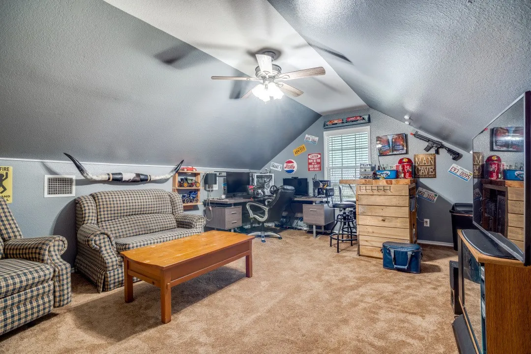 Flex/game room-up stairs