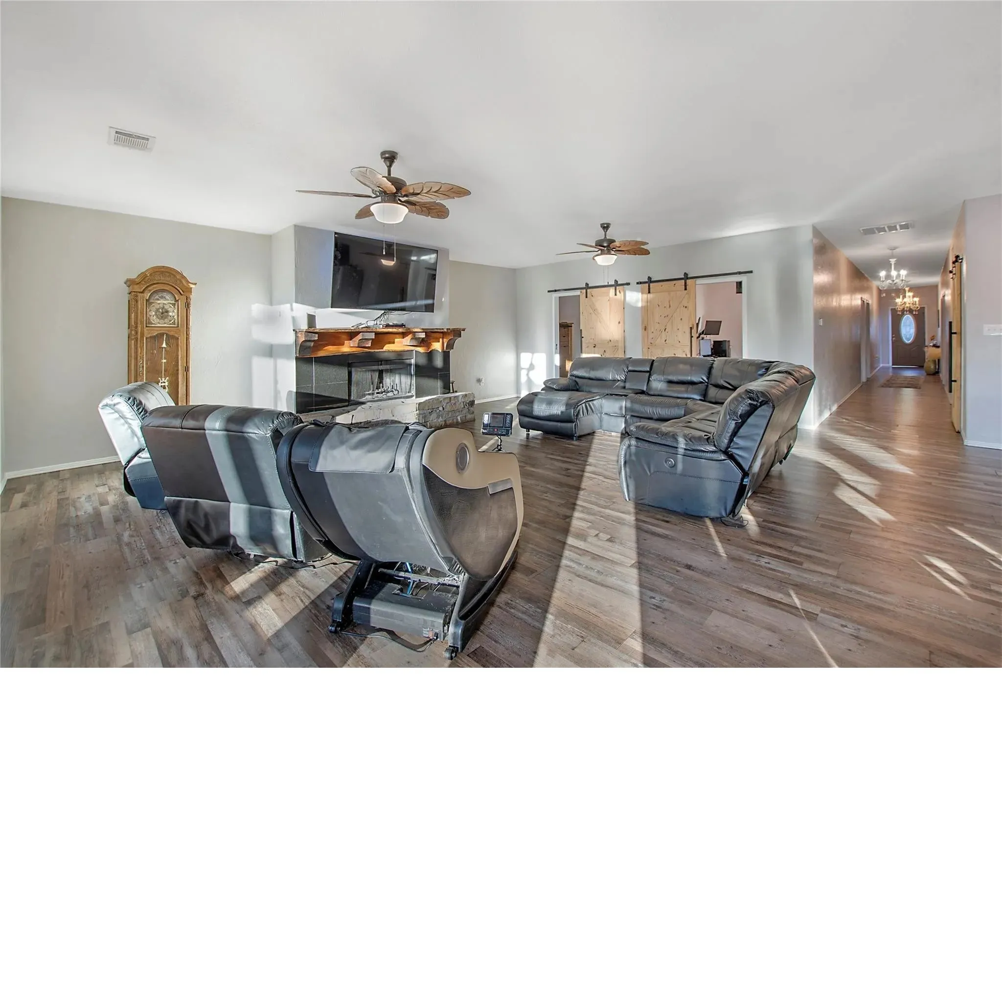 Single Family Residence For Rent in Henderson County , 166 INDIAN GAP, Mabank, Texas 75156, 6 Bedroom, 4 Bathroom, Garage spaces, 2,800 Sqft, built in 2021, mls#21387062, Real Estate Agent in Mabank, Homes For Rent in Henderson county, Homes For Rent in Mabank, Realtor in Mabank Texas, Real Estate Brokerage Independent Realty Texas, Luminita Cordes Realtor