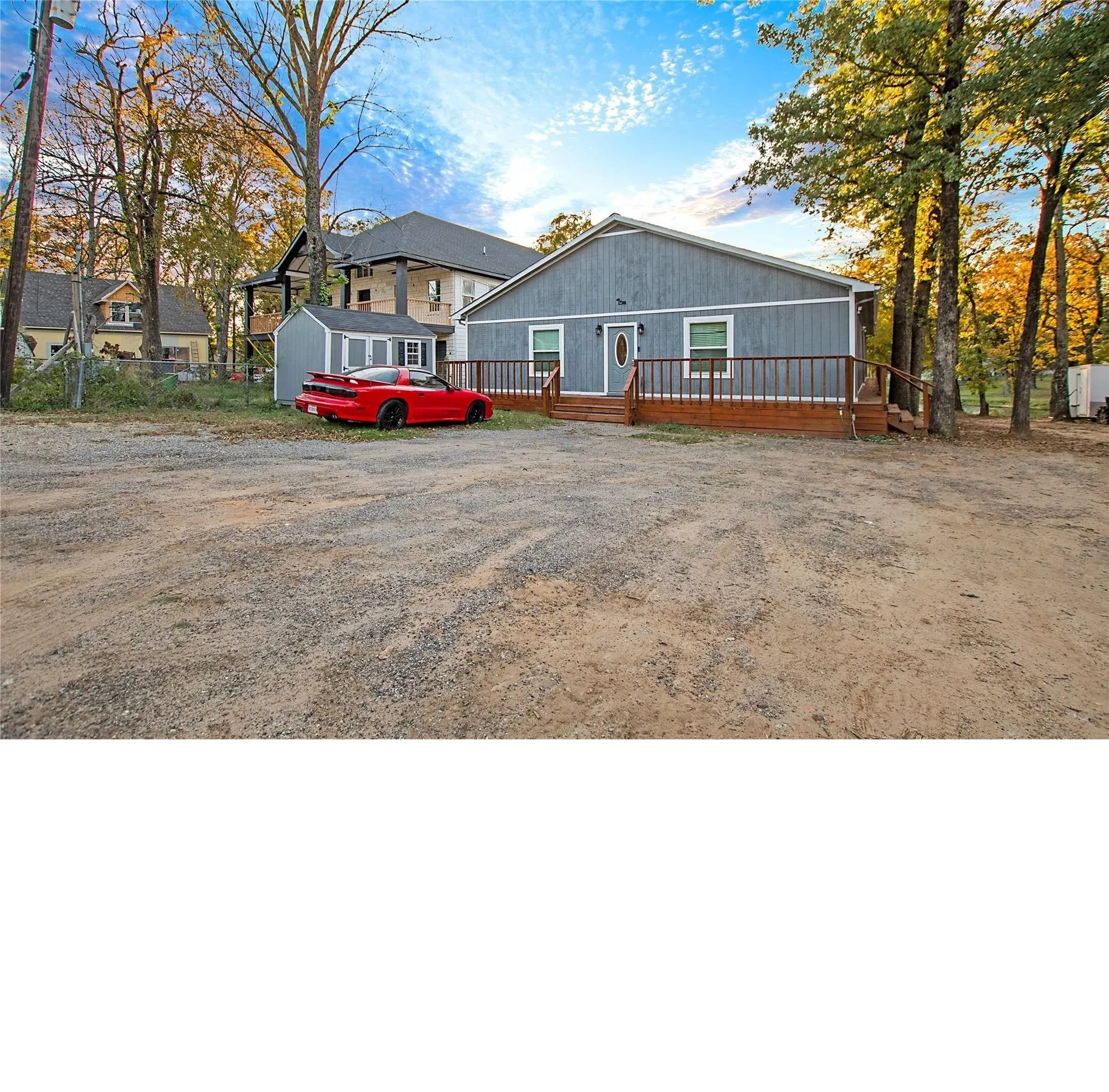 Single Family Residence For Rent in Henderson County , 166 INDIAN GAP, Mabank, Texas 75156, 6 Bedroom, 4 Bathroom, Garage spaces, 2,800 Sqft, built in 2021, mls#21387062, Real Estate Agent in Mabank, Homes For Rent in Henderson county, Homes For Rent in Mabank, Realtor in Mabank Texas, Real Estate Brokerage Independent Realty Texas, Luminita Cordes Realtor