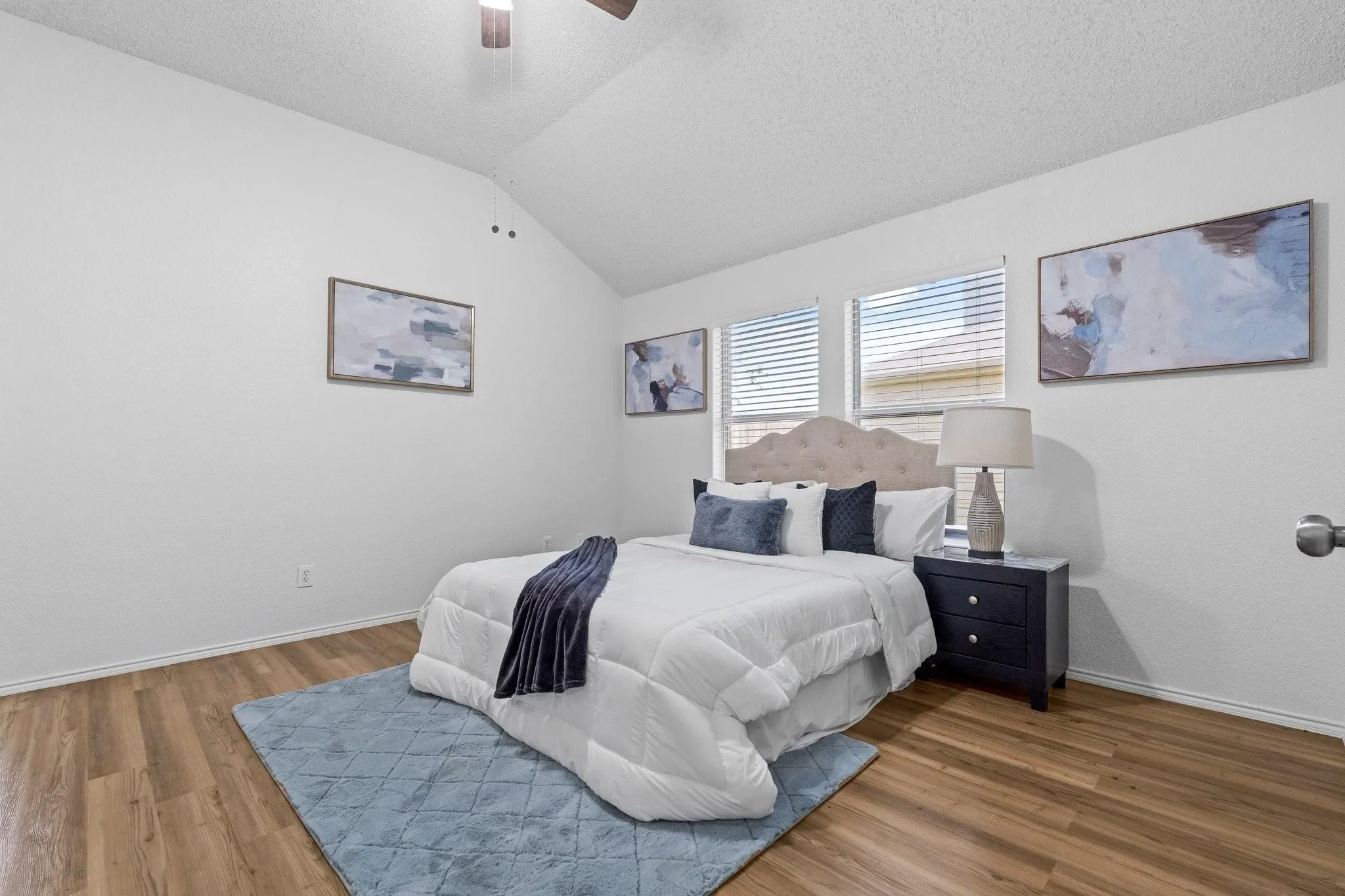 Single Family Residence For Sale in Kaufman County , 1132 Singletree Drive, Forney, Texas 75126, 4 Bedroom, 2 Bathroom, 1 Garage spaces, 1,902 Sqft, built in 2002, mls#21387063, Real Estate Agent in Forney, Homes For Sale in Kaufman county, Homes For Sale in Forney, Realtor in Forney Texas, Real Estate Brokerage Independent Realty Texas, Luminita Cordes Realtor