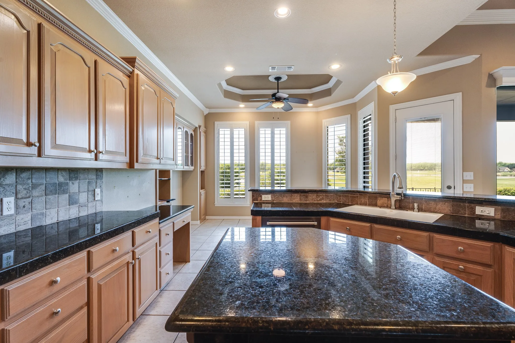 Single Family Residence For Rent in Hood County , 9520 Nutcracker Court, Granbury, Texas 76049, 2 Bedroom, 3 Bathroom, 2 Garage spaces, 2,782 Sqft, built in 2001, mls#21384441, Real Estate Agent in Granbury, Homes For Rent in Hood county, Homes For Rent in Granbury, Realtor in Granbury Texas, Real Estate Brokerage Independent Realty Texas, Luminita Cordes Realtor