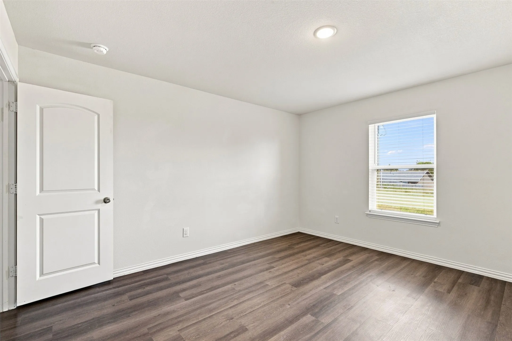 Single Family Residence For Rent in Grayson County , 413 E Hull Street, Denison, Texas 75020, 3 Bedroom, 2 Bathroom, 2 Garage spaces, 1,298 Sqft, built in 2023, mls#21387070, Real Estate Agent in Denison, Homes For Rent in Grayson county, Homes For Rent in Denison, Realtor in Denison Texas, Real Estate Brokerage Independent Realty Texas, Luminita Cordes Realtor