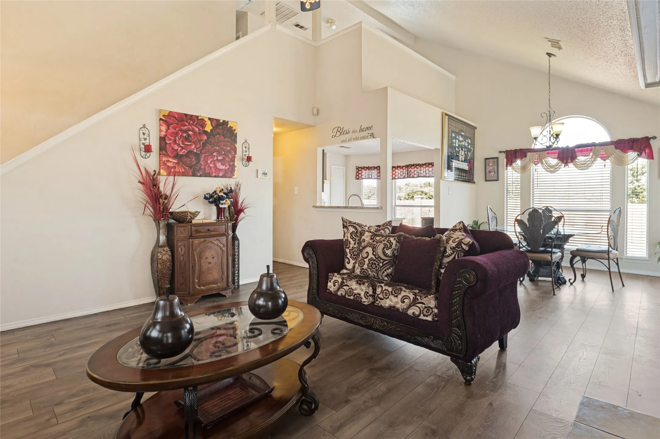 Single Family Residence For Sale in Dallas County , 12927 Parker Court, Balch Springs, Texas 75180, 3 Bedroom, 2 Bathroom, 2 Garage spaces, 1,745 Sqft, built in 1994, mls#21386119, Real Estate Agent in Balch Springs, Homes For Sale in Dallas county, Homes For Sale in Balch Springs, Realtor in Balch Springs Texas, Real Estate Brokerage Independent Realty Texas, Luminita Cordes Realtor