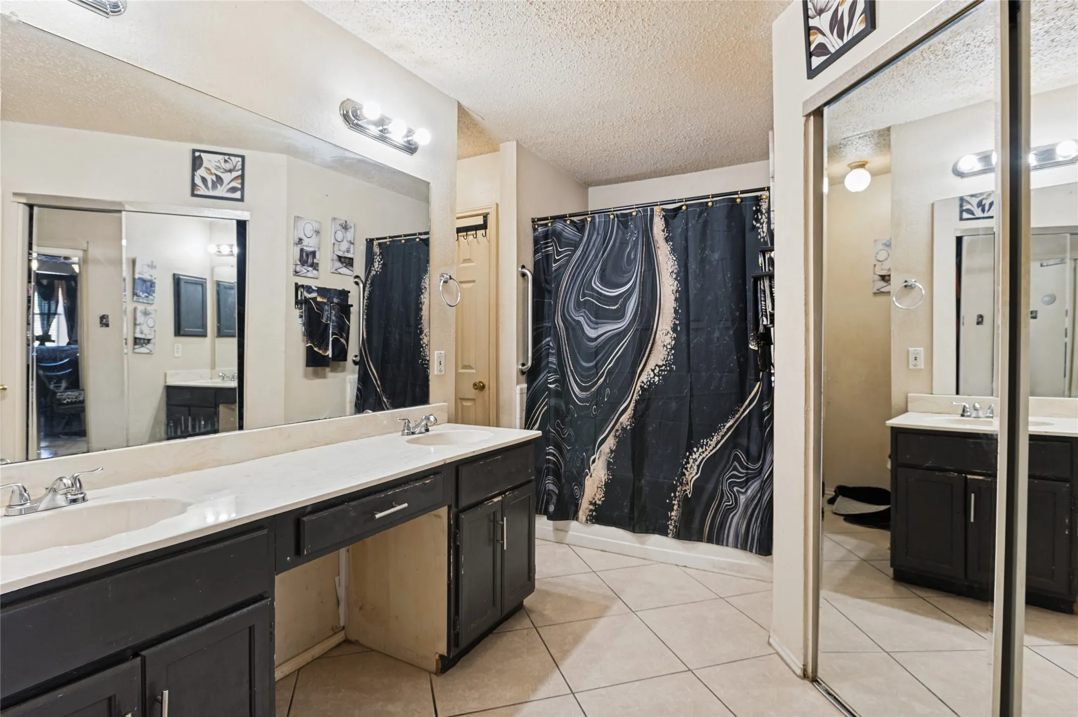Single Family Residence For Sale in Dallas County , 12927 Parker Court, Balch Springs, Texas 75180, 3 Bedroom, 2 Bathroom, 2 Garage spaces, 1,745 Sqft, built in 1994, mls#21386119, Real Estate Agent in Balch Springs, Homes For Sale in Dallas county, Homes For Sale in Balch Springs, Realtor in Balch Springs Texas, Real Estate Brokerage Independent Realty Texas, Luminita Cordes Realtor