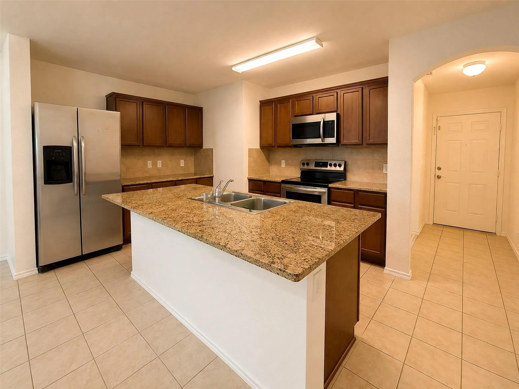 Single Family Residence For Sale in Kaufman County , 2327 San Marcos Drive, Forney, Texas 75126, 4 Bedroom, 2 Bathroom, 2 Garage spaces, 2,140 Sqft, built in 2017, mls#21387082, Real Estate Agent in Forney, Homes For Sale in Kaufman county, Homes For Sale in Forney, Realtor in Forney Texas, Real Estate Brokerage Independent Realty Texas, Luminita Cordes Realtor