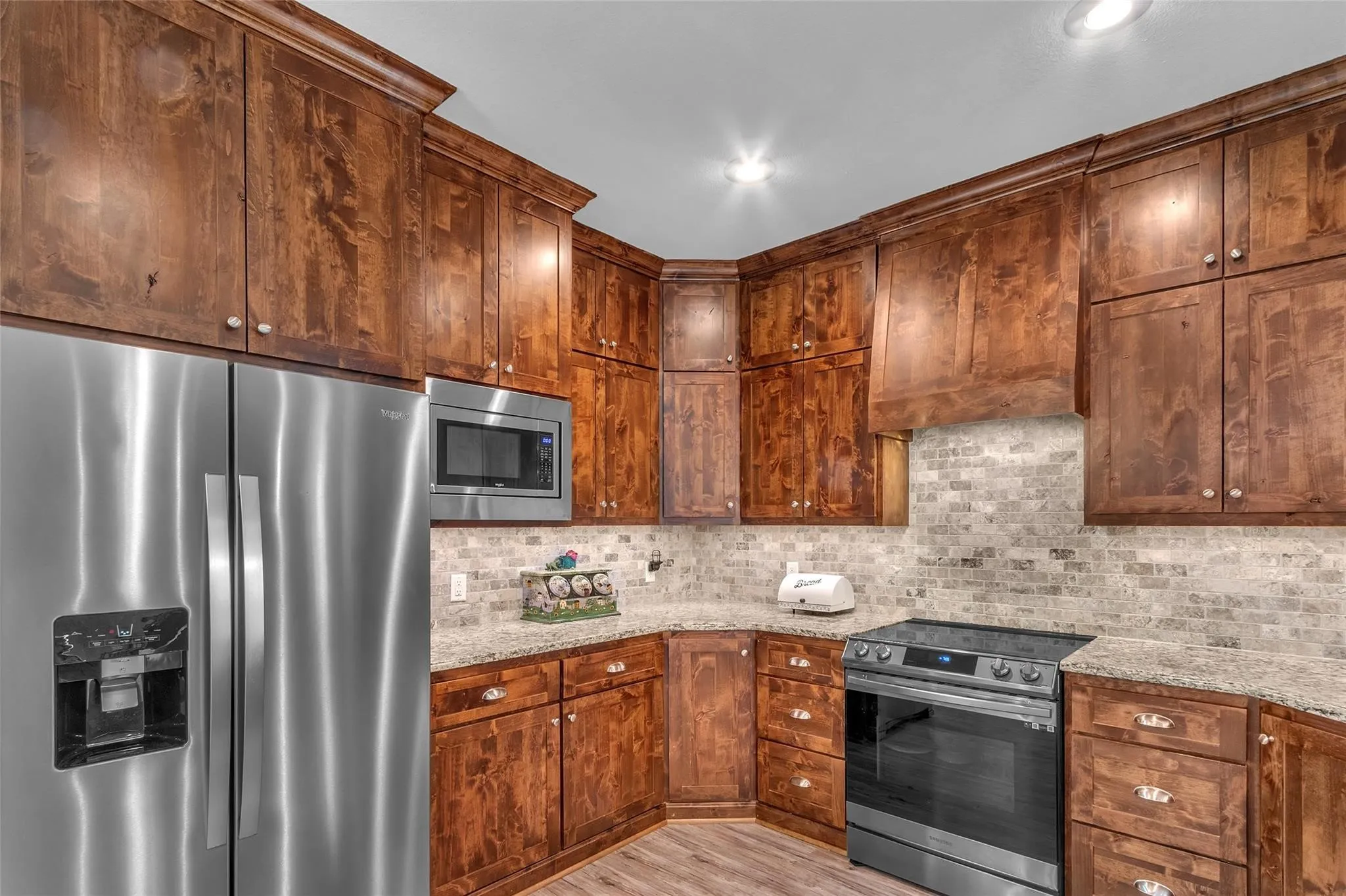Single Family Residence For Rent in Henderson County , 129 OAK SPRINGS Loop, Mabank, Texas 75147, 3 Bedroom, 2 Bathroom, 2 Garage spaces, 1,580 Sqft, built in 2017, mls#21387081, Real Estate Agent in Mabank, Homes For Rent in Henderson county, Homes For Rent in Mabank, Realtor in Mabank Texas, Real Estate Brokerage Independent Realty Texas, Luminita Cordes Realtor