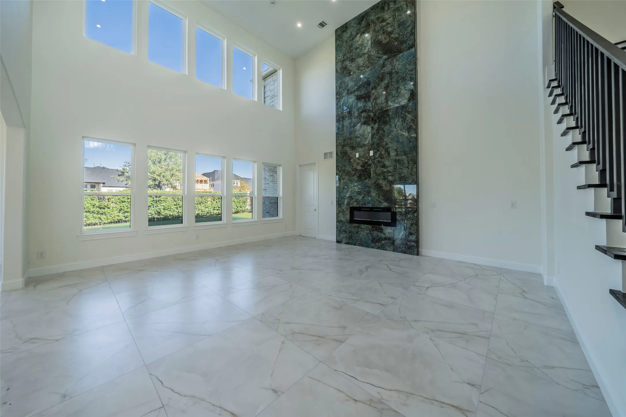 Single Family Residence For Sale in Collin County , 9840 Wyndbrook Drive, Frisco, Texas 75035, 6 Bedroom, 7 Bathroom, 2 Garage spaces, 4,703 Sqft, built in 2023, mls#21386426, Real Estate Agent in Frisco, Homes For Sale in Collin county, Homes For Sale in Frisco, Realtor in Frisco Texas, Real Estate Brokerage Independent Realty Texas, Luminita Cordes Realtor