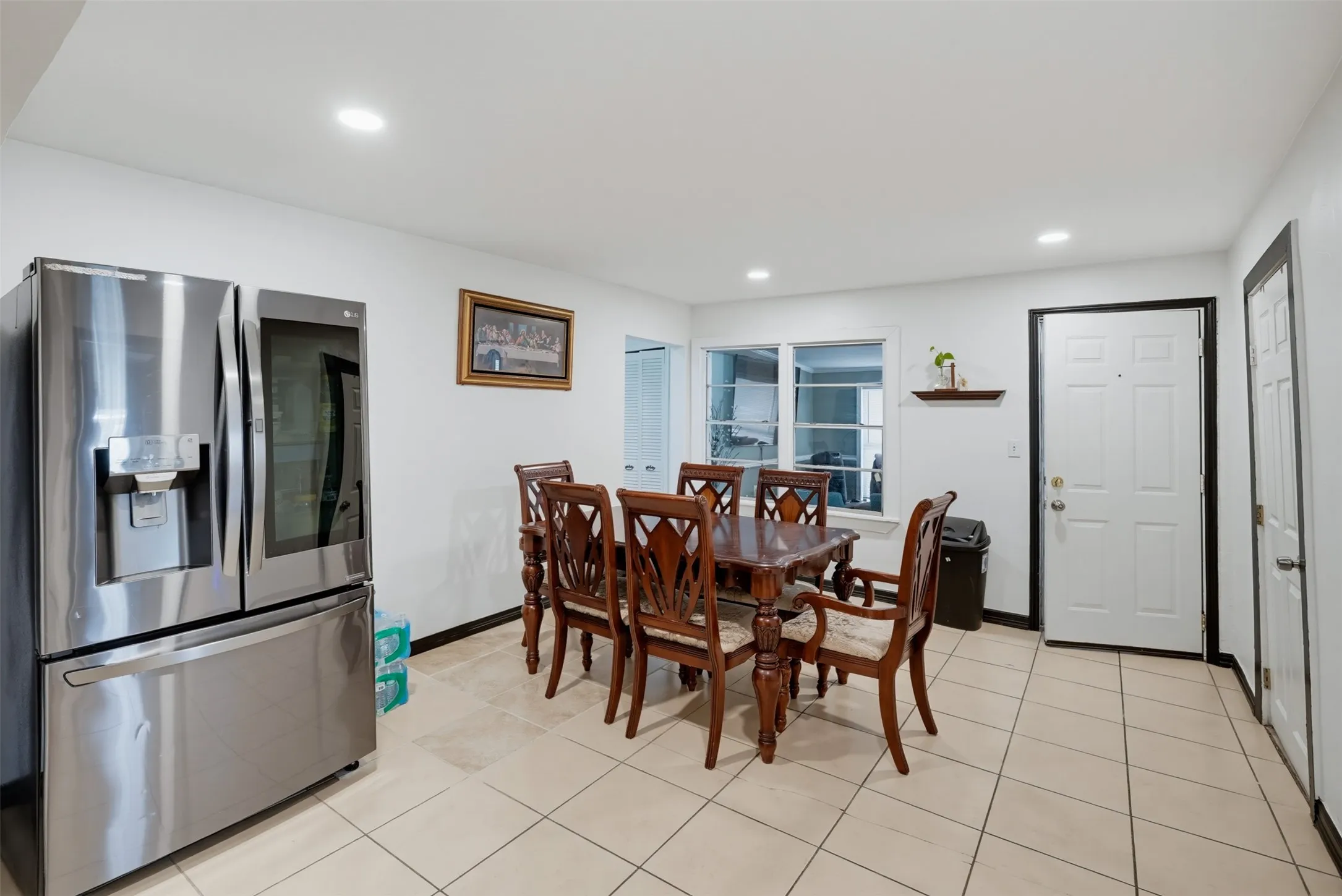 Single Family Residence For Sale in Tarrant County , 7833 Tacoma Drive, White Settlement, Texas 76108, 4 Bedroom, 3 Bathroom, Garage spaces, 1,600 Sqft, built in 1951, mls#21387088, Real Estate Agent in White Settlement, Homes For Sale in Tarrant county, Homes For Sale in White Settlement, Realtor in White Settlement Texas, Real Estate Brokerage Independent Realty Texas, Luminita Cordes Realtor