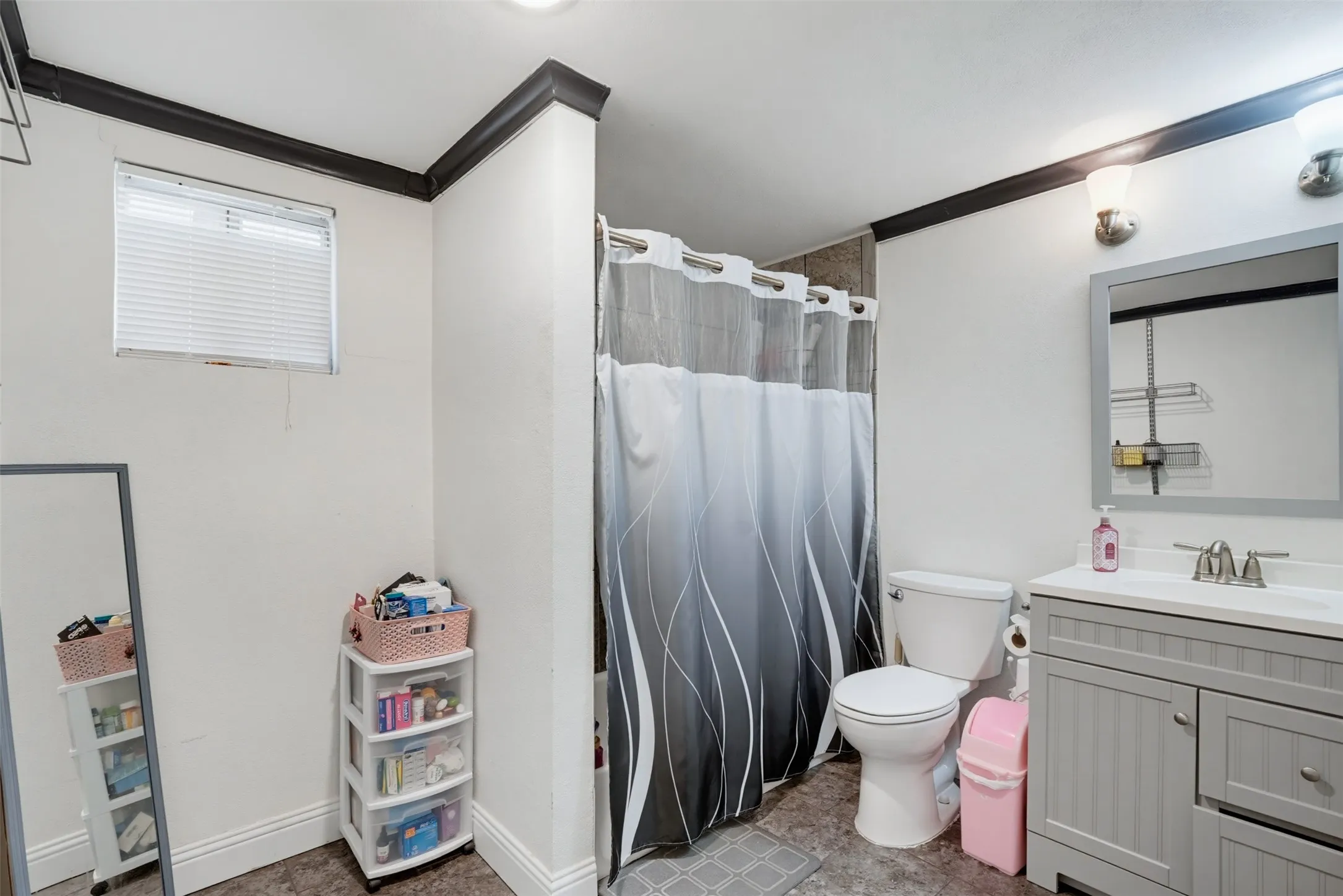 Single Family Residence For Sale in Tarrant County , 7833 Tacoma Drive, White Settlement, Texas 76108, 4 Bedroom, 3 Bathroom, Garage spaces, 1,600 Sqft, built in 1951, mls#21387088, Real Estate Agent in White Settlement, Homes For Sale in Tarrant county, Homes For Sale in White Settlement, Realtor in White Settlement Texas, Real Estate Brokerage Independent Realty Texas, Luminita Cordes Realtor