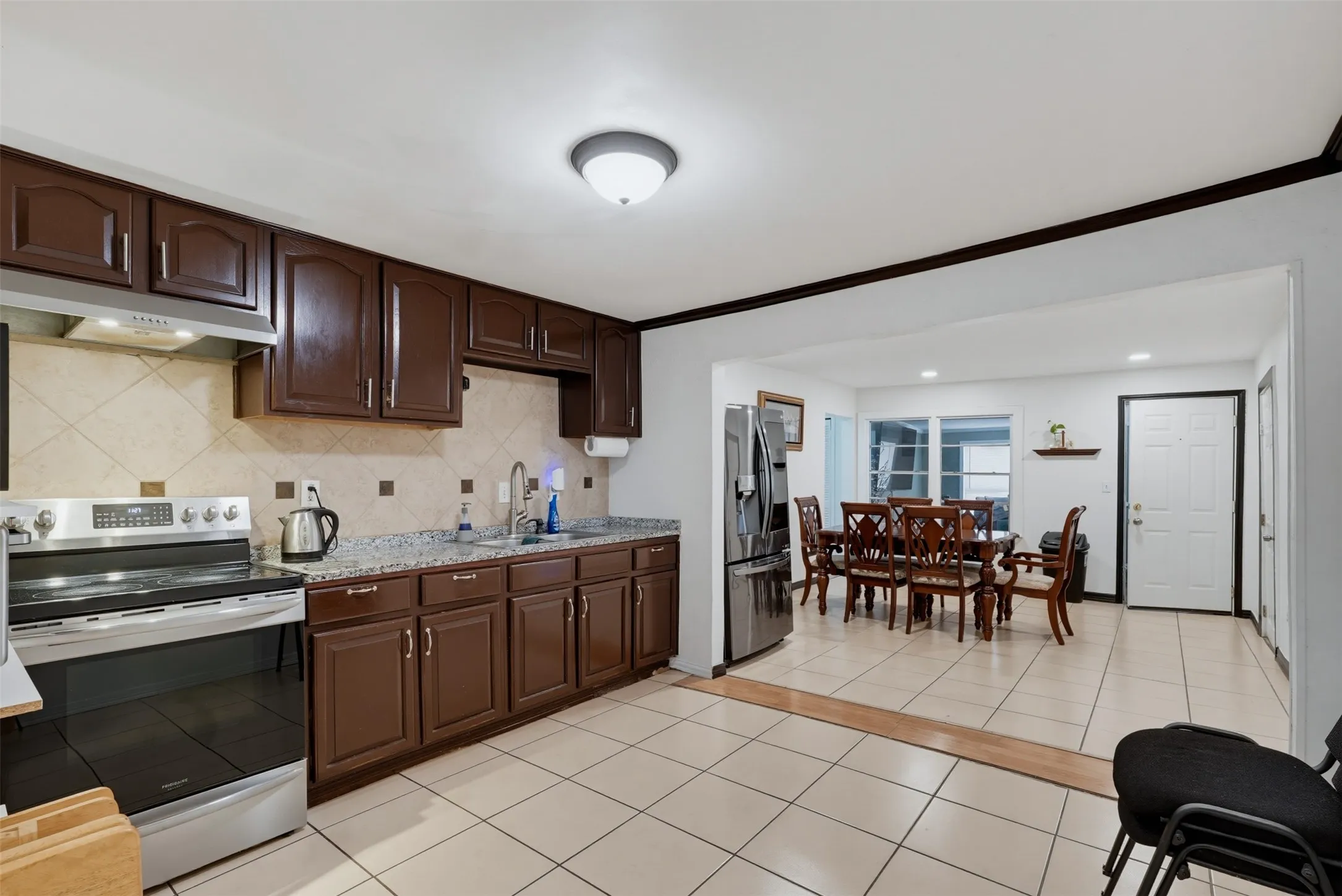 Single Family Residence For Sale in Tarrant County , 7833 Tacoma Drive, White Settlement, Texas 76108, 4 Bedroom, 3 Bathroom, Garage spaces, 1,600 Sqft, built in 1951, mls#21387088, Real Estate Agent in White Settlement, Homes For Sale in Tarrant county, Homes For Sale in White Settlement, Realtor in White Settlement Texas, Real Estate Brokerage Independent Realty Texas, Luminita Cordes Realtor