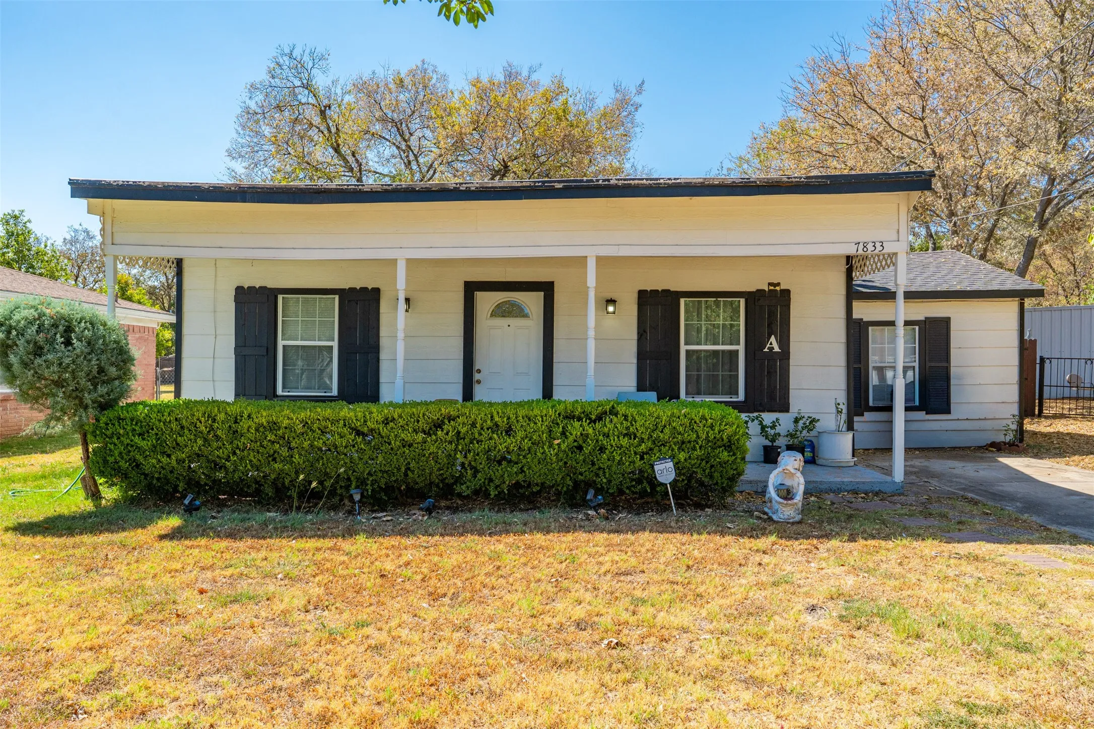 Single Family Residence For Sale in Tarrant County , 7833 Tacoma Drive, White Settlement, Texas 76108, 4 Bedroom, 3 Bathroom, Garage spaces, 1,600 Sqft, built in 1951, mls#21387088, Real Estate Agent in White Settlement, Homes For Sale in Tarrant county, Homes For Sale in White Settlement, Realtor in White Settlement Texas, Real Estate Brokerage Independent Realty Texas, Luminita Cordes Realtor